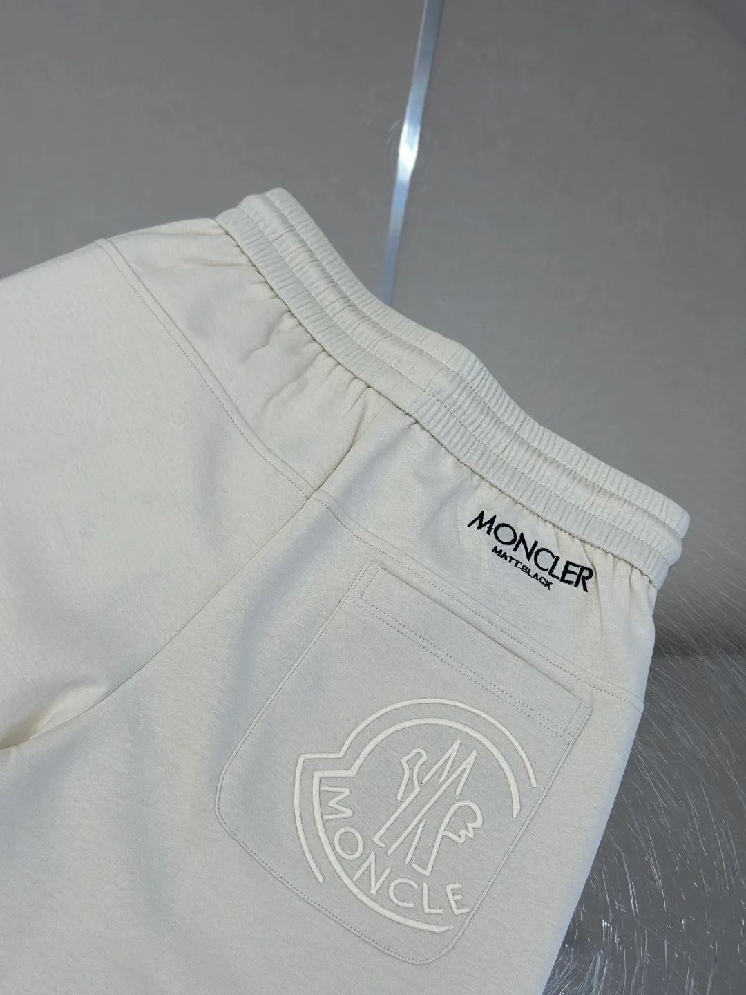 Шорты Мужские Moncler 17468341