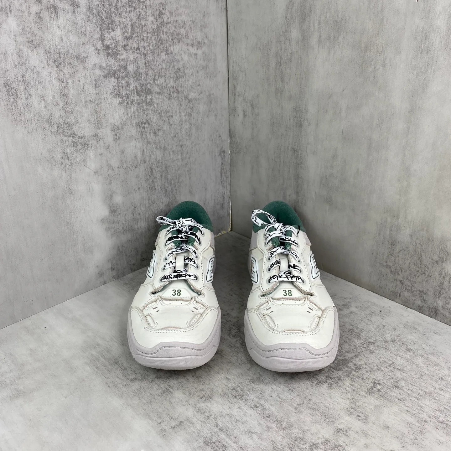 Кроссовки Женские Balenciaga 10247851