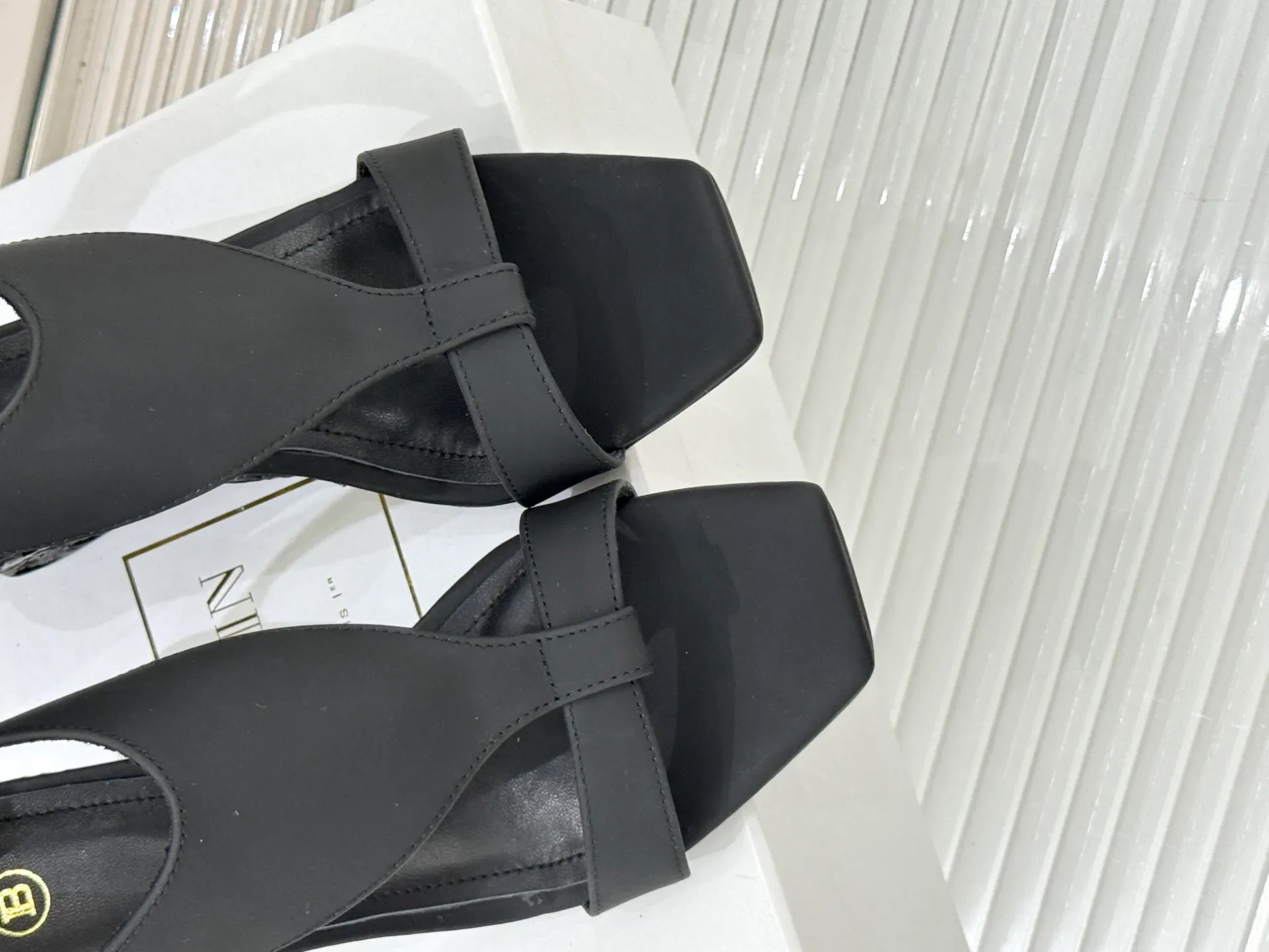 Босоножки Женские Balmain 1770607