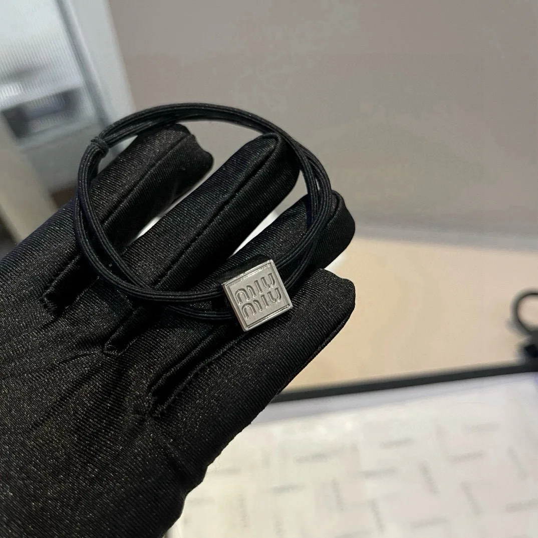 Головные Уборы Miu Miu 1813527