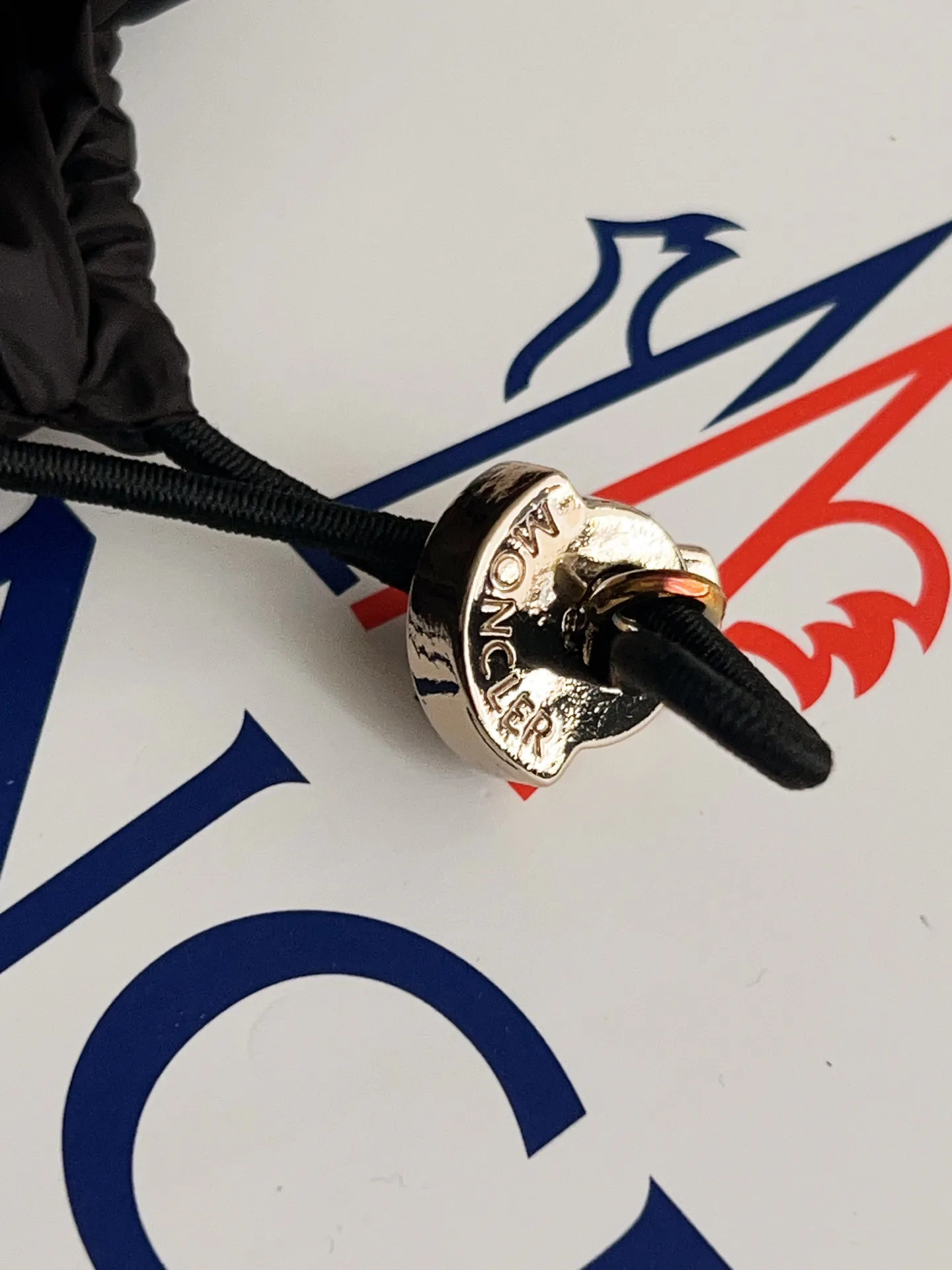Куртки И Пуховики Женские Moncler 19527632