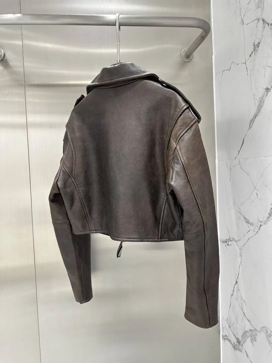 Кожаные Куртки И Дублёнки Женские Prada 13186442
