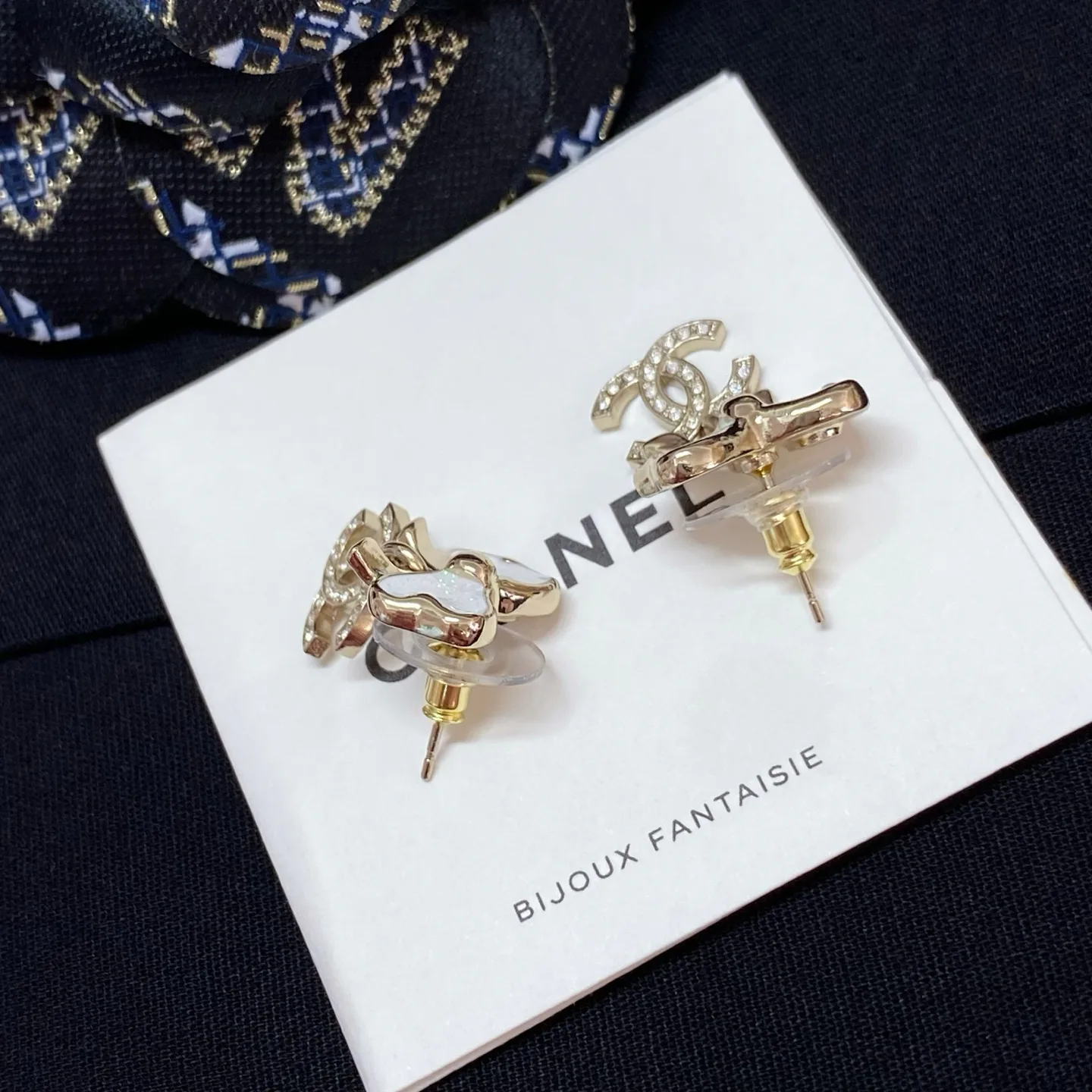 Бижутерия Chanel 70837