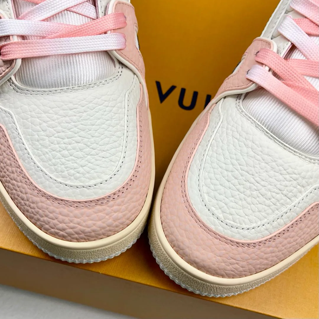 Кроссовки Женские Louis Vuitton 2679333