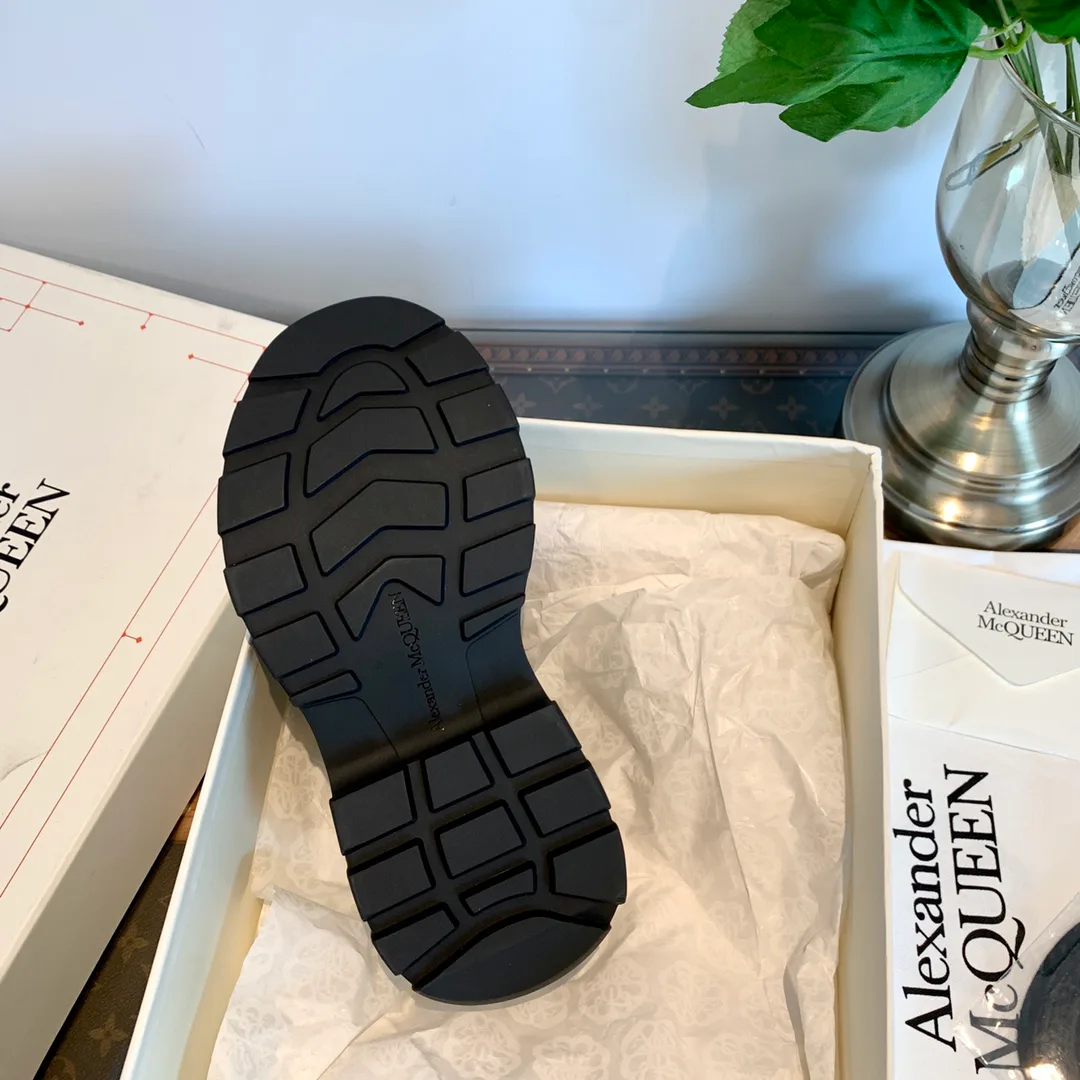 Кроссовки Женские Alexander Mcqueen 5205