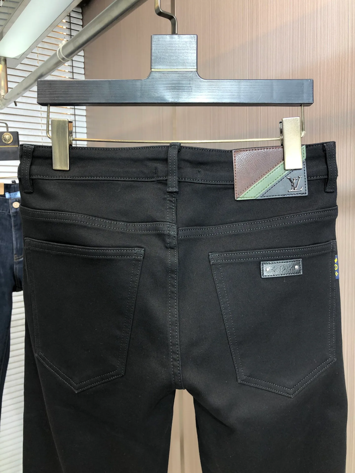 Джинсы Женские Louis Vuitton 10186876