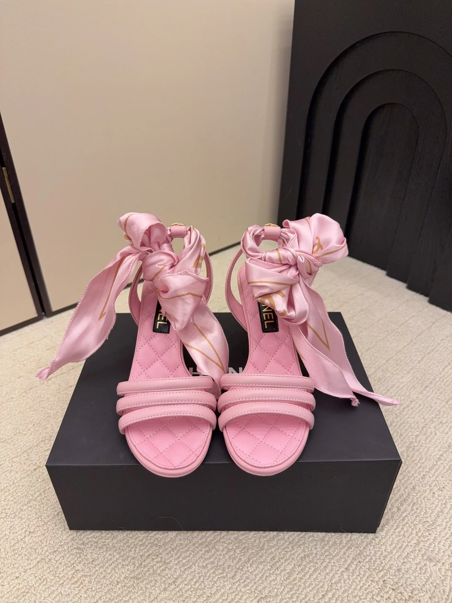 Босоножки Женские Chanel 453696