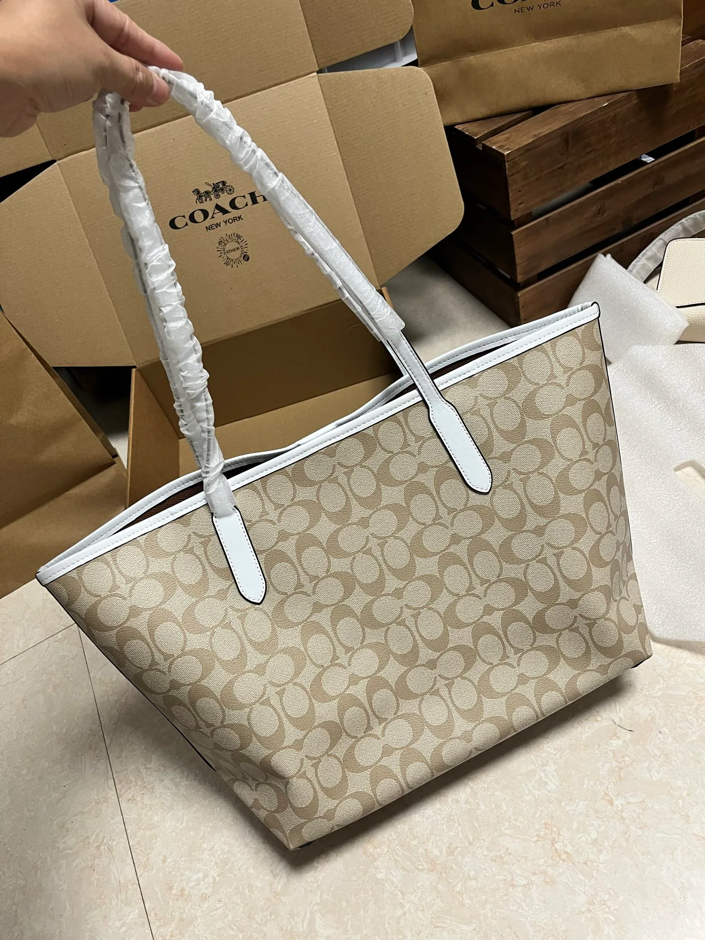 Классические Сумки Женские Coach 11603694