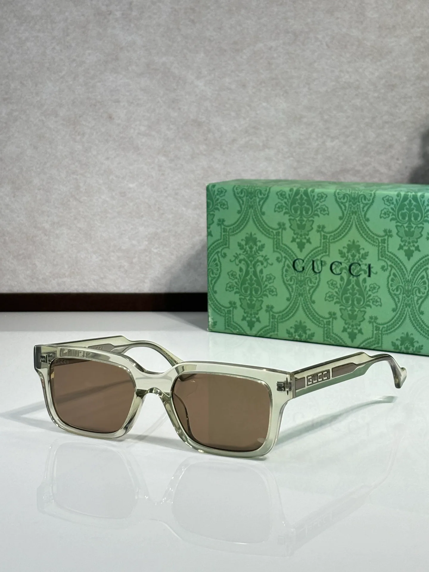 Очки Gucci 770075