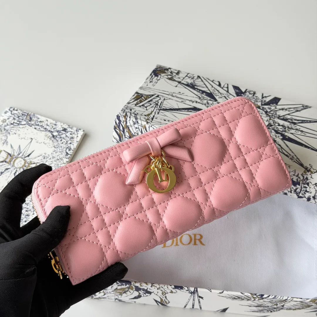 Клатчи Женские Christian Dior 18492974