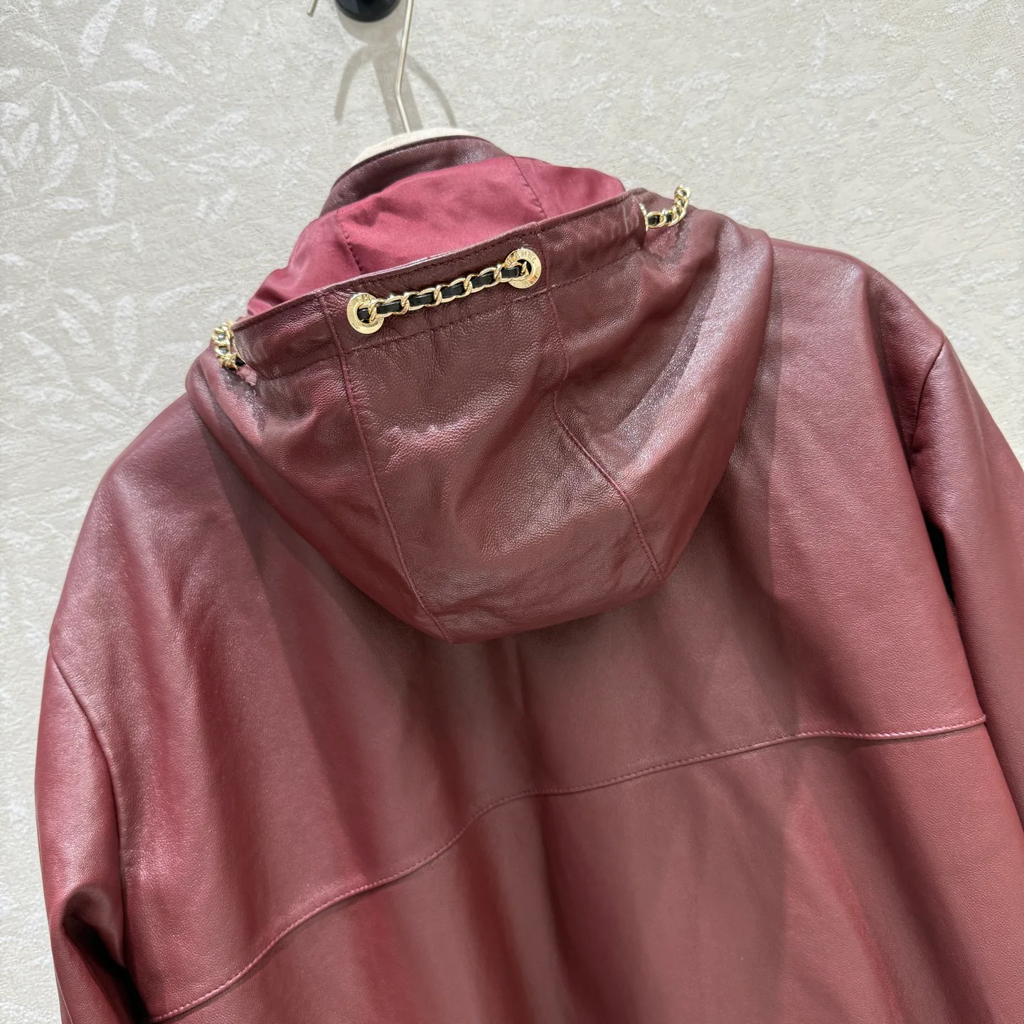 Кожаные Куртки И Дублёнки Женские Chanel 18172609