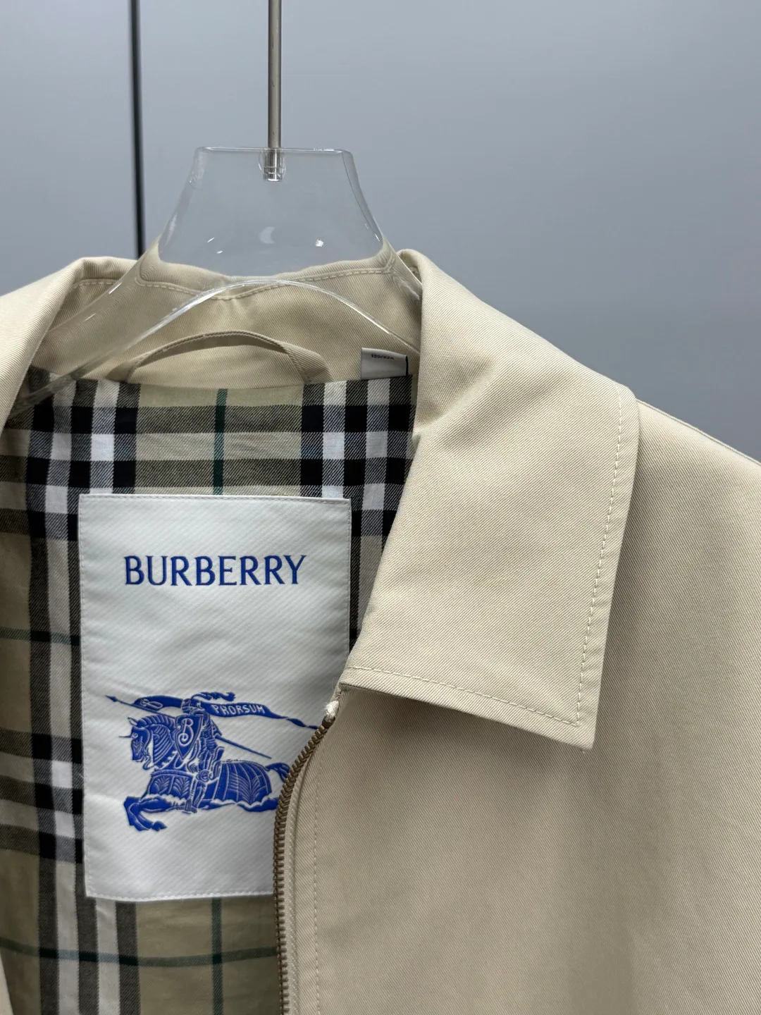 Куртки И Пуховики Мужские Burberry 17476265