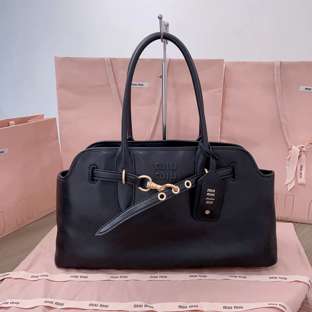 Классические Сумки Женские Miu Miu 18004738