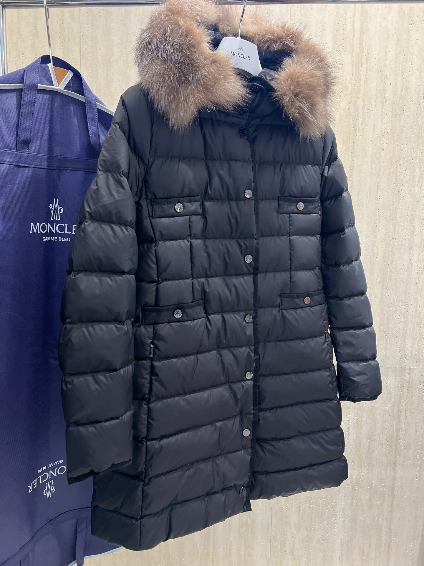 Куртки И Пуховики Женские Moncler 18723419