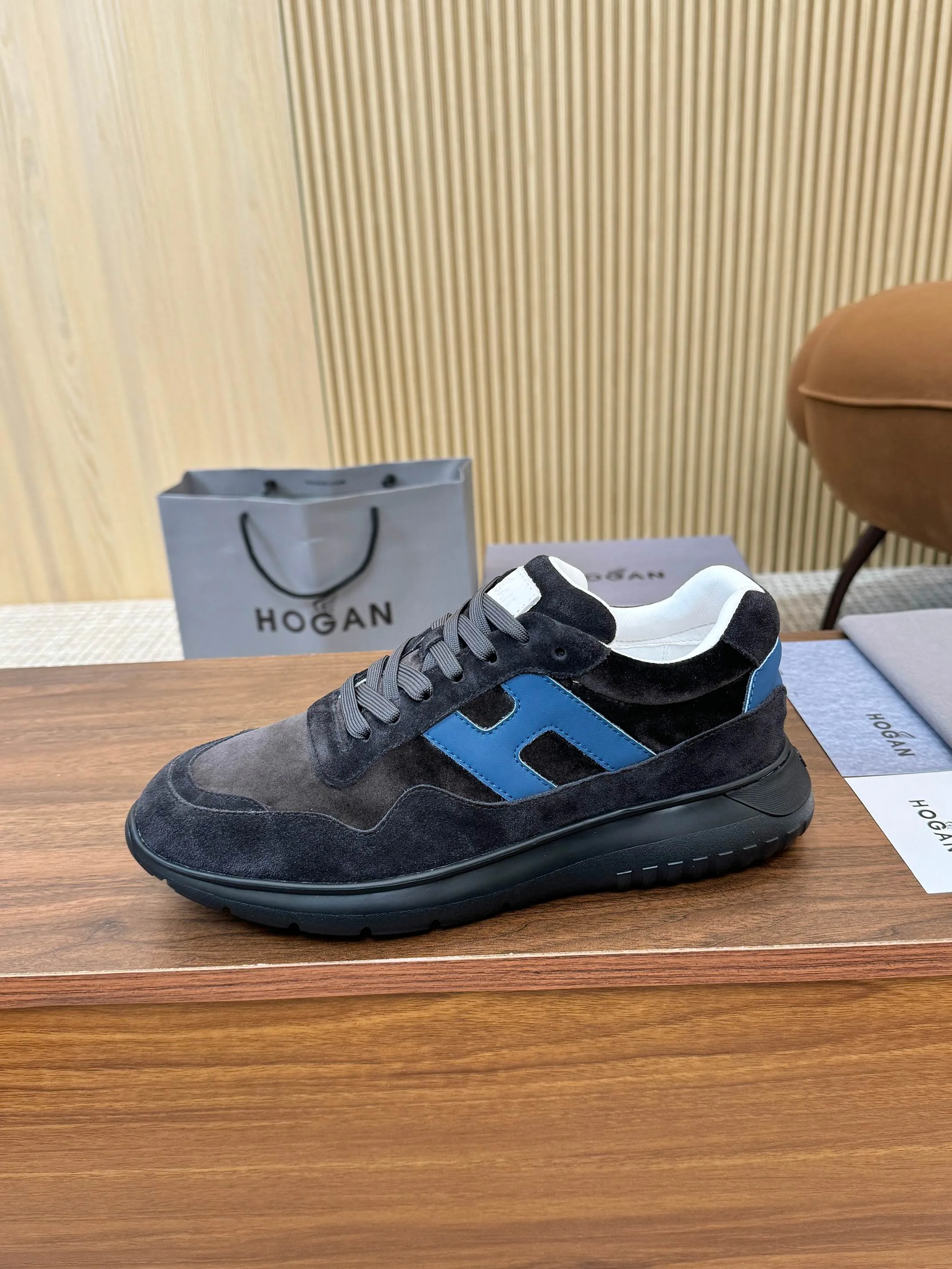 Кроссовки Женские Hogan 12835345