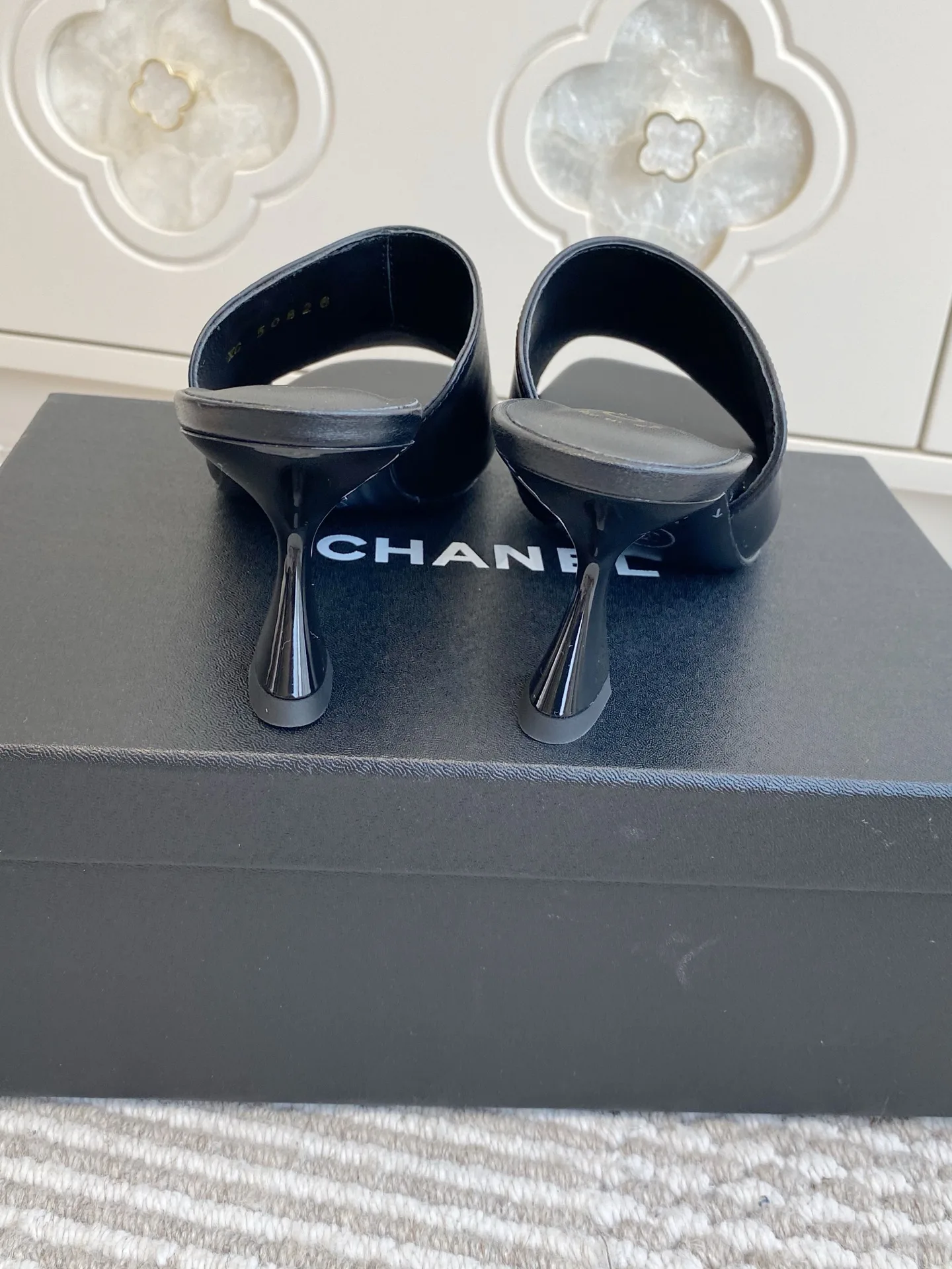 Босоножки Женские Chanel 3674773