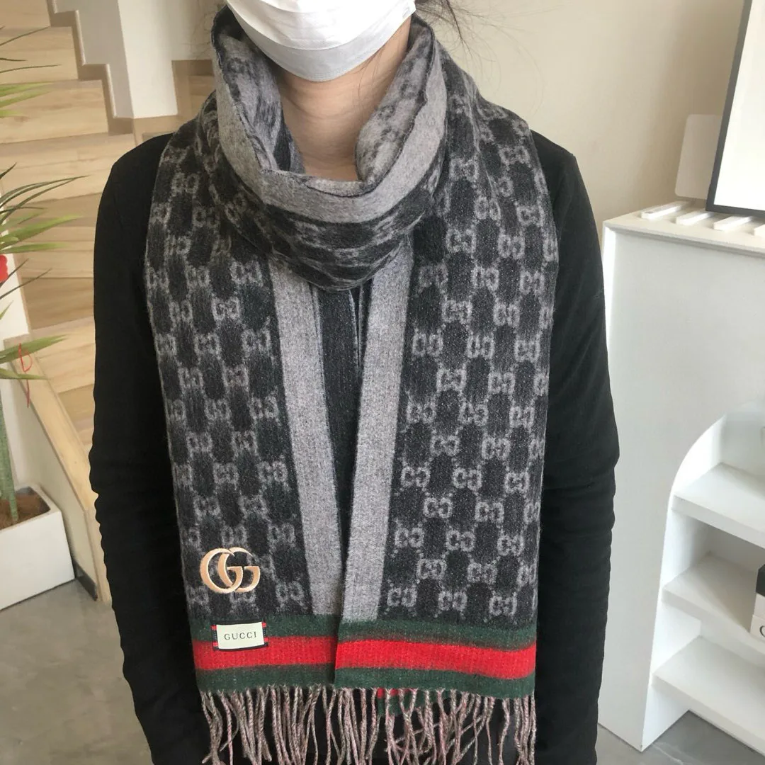 Шарфы Gucci 8862