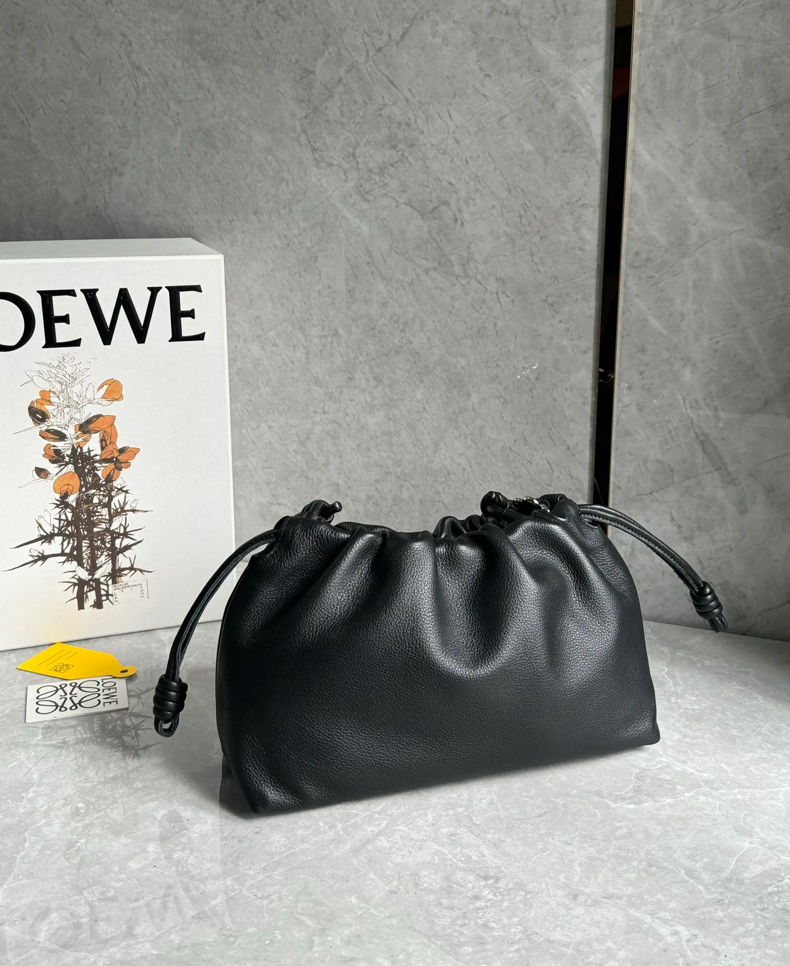Классические Сумки Женские Loewe 11402829