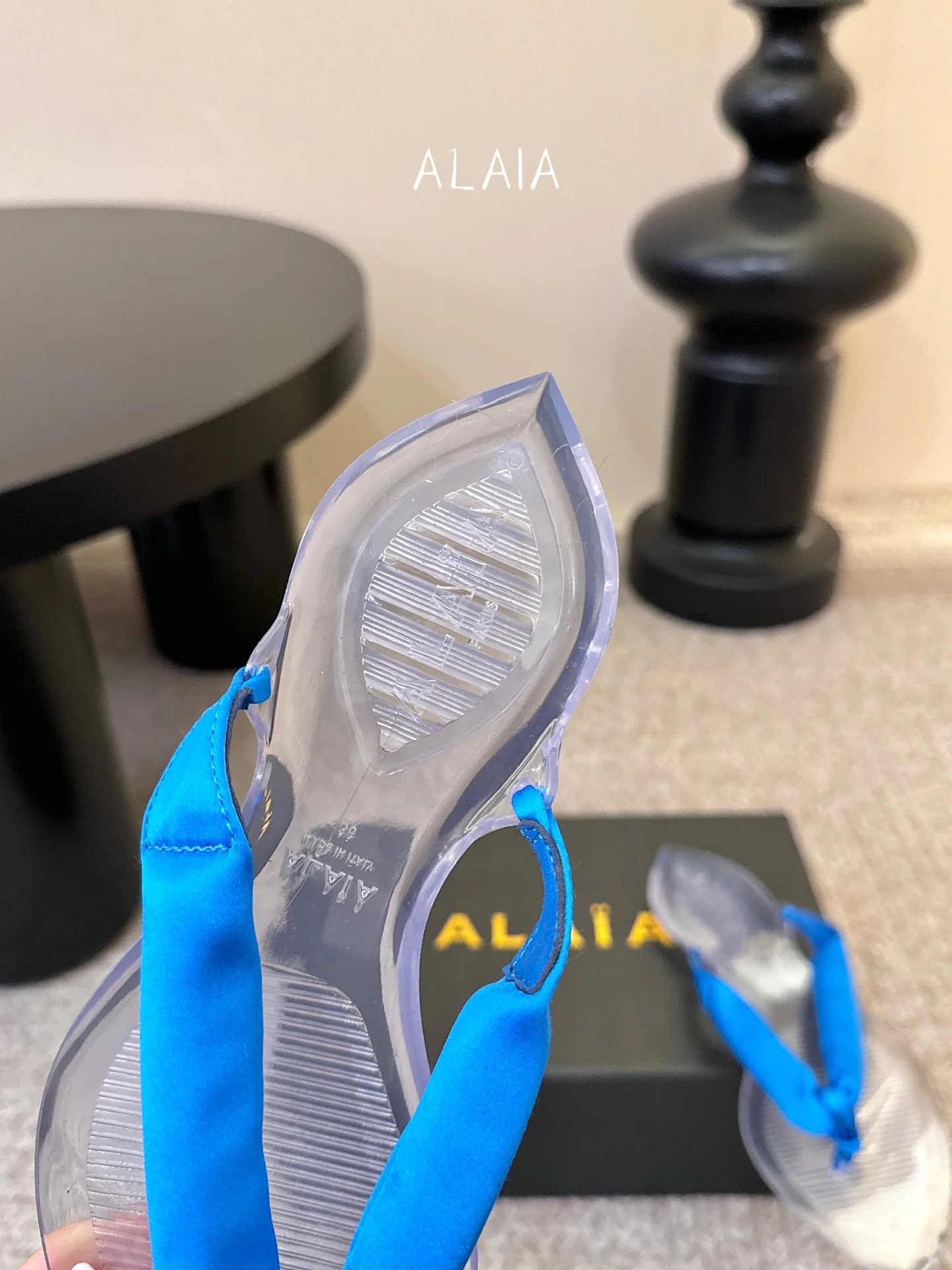Шлепанцы Женские Alaia 13321053