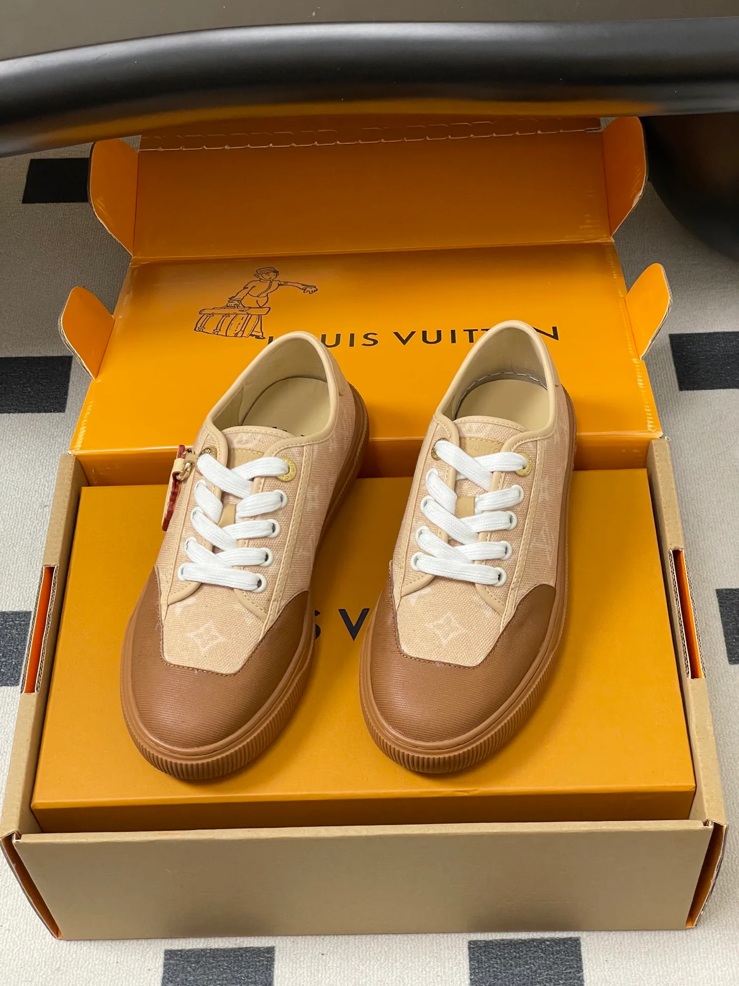 Кеды Женские Louis Vuitton 1706455