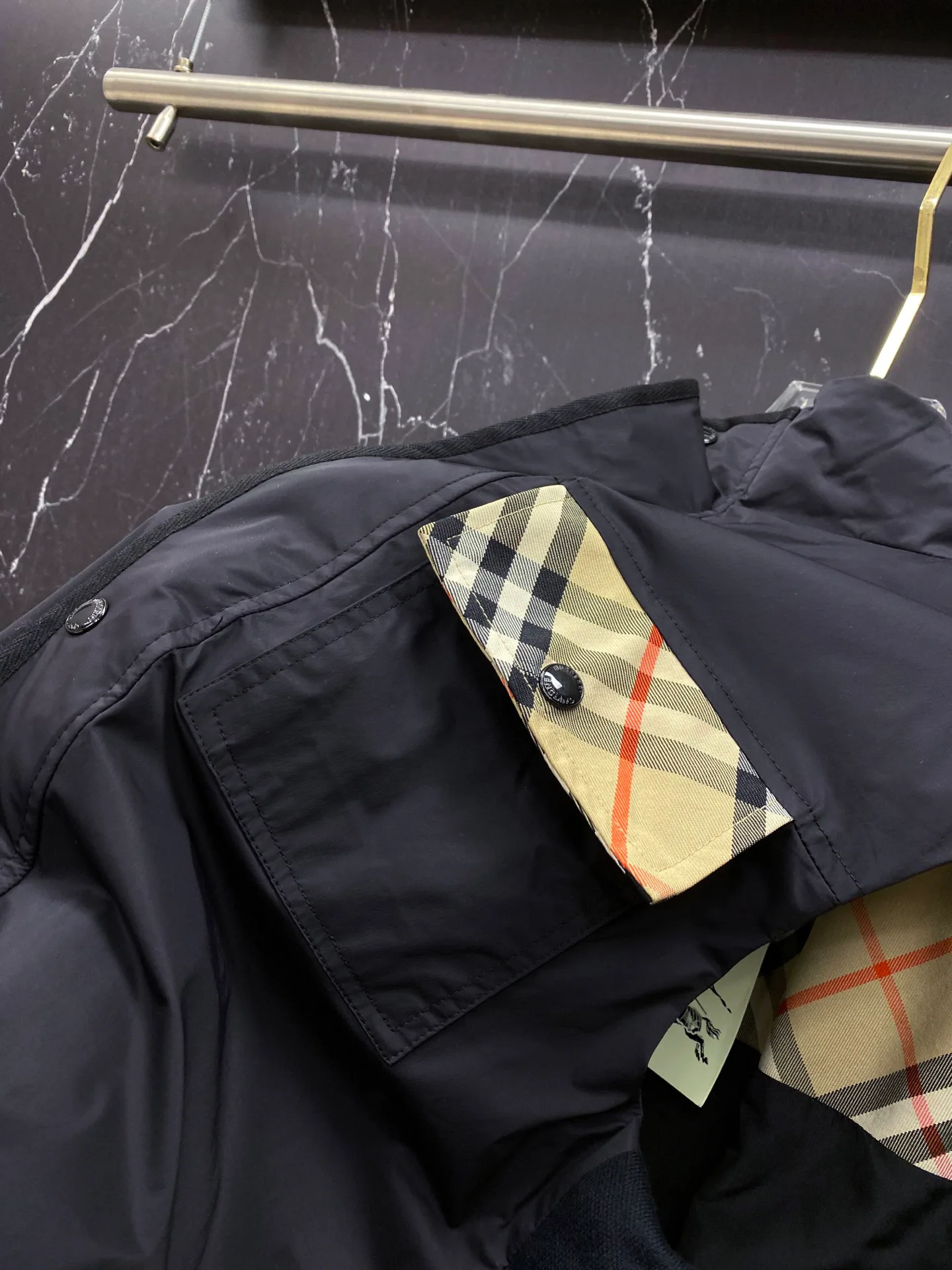 Жилеты Женские Burberry 9760609