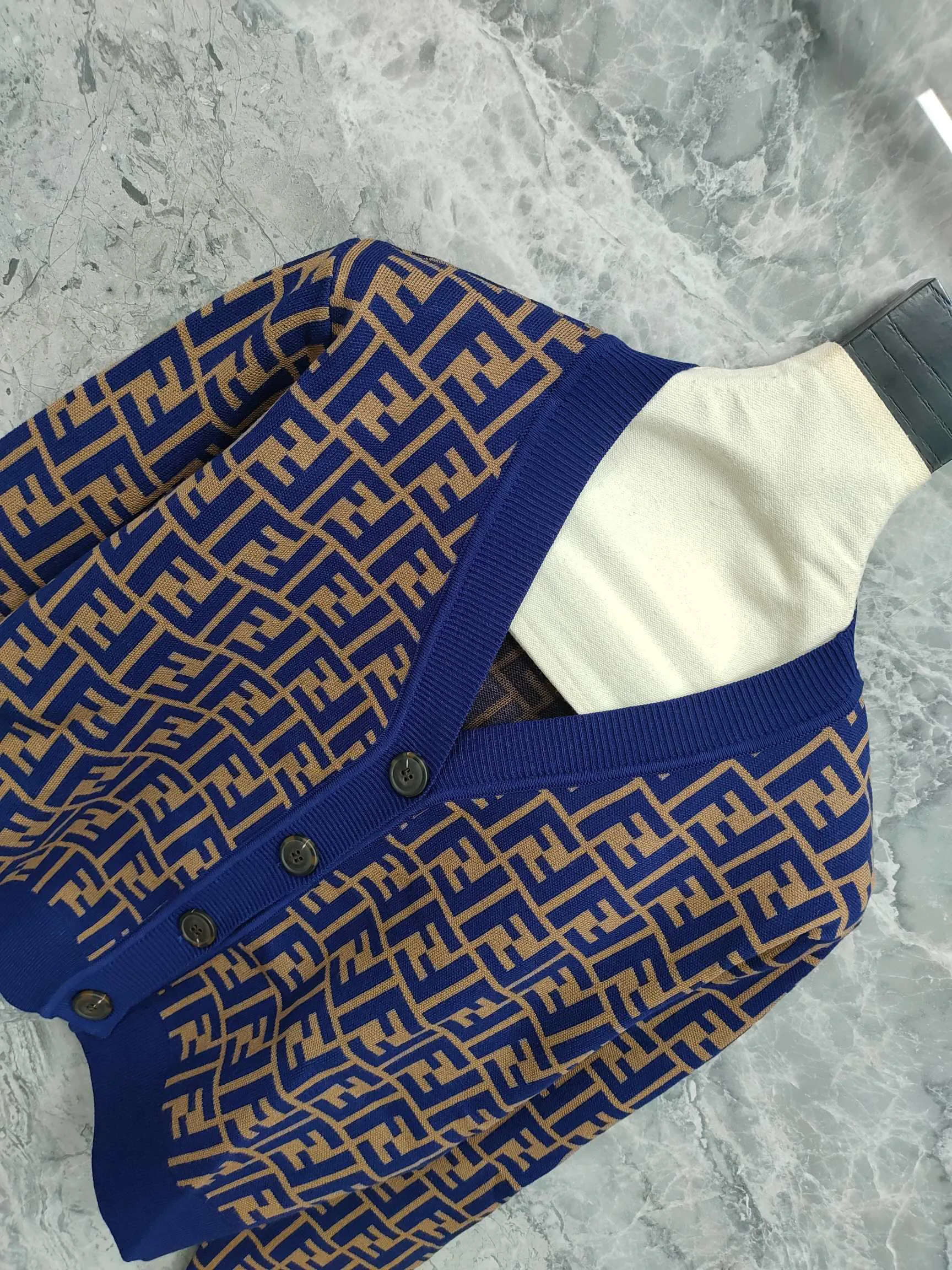 Джемперы И Свитеры Женские Fendi 18743531