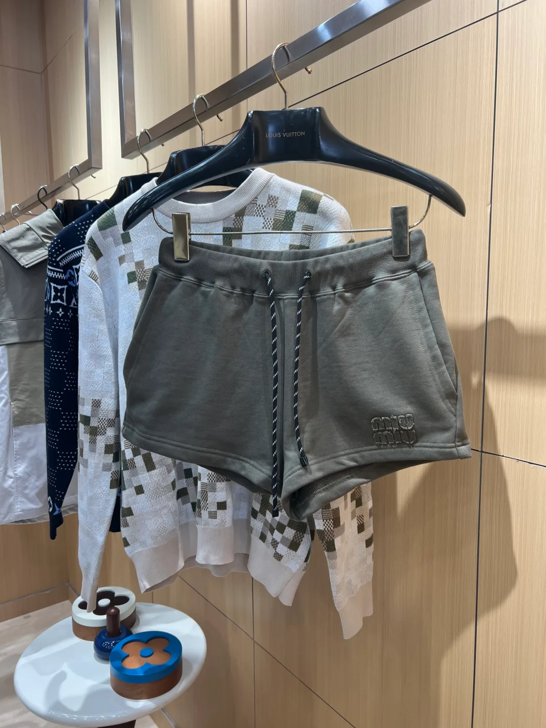 Шорты Мужские Miu Miu 17480527
