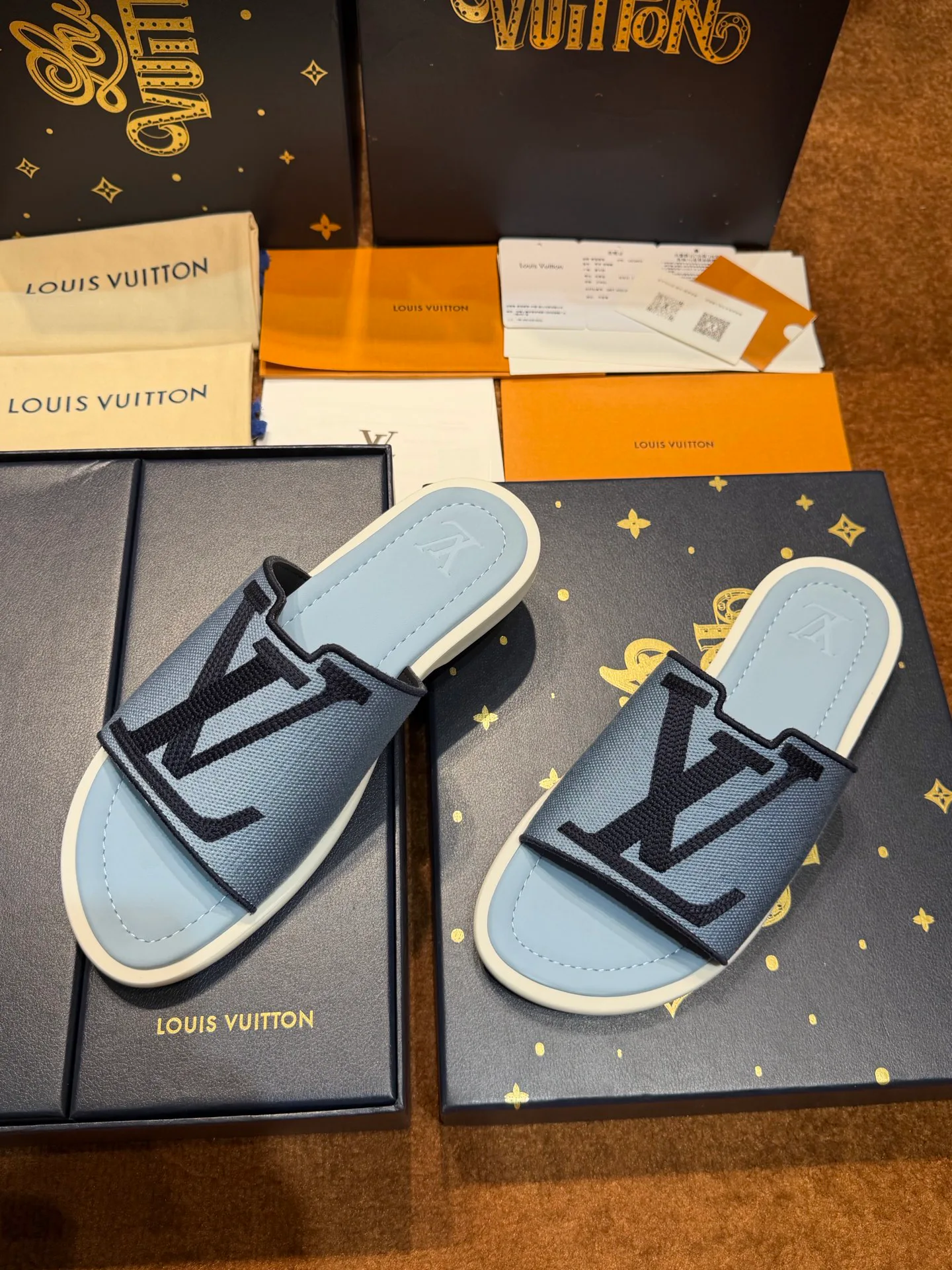 Шлепанцы Мужские Louis Vuitton 17342954