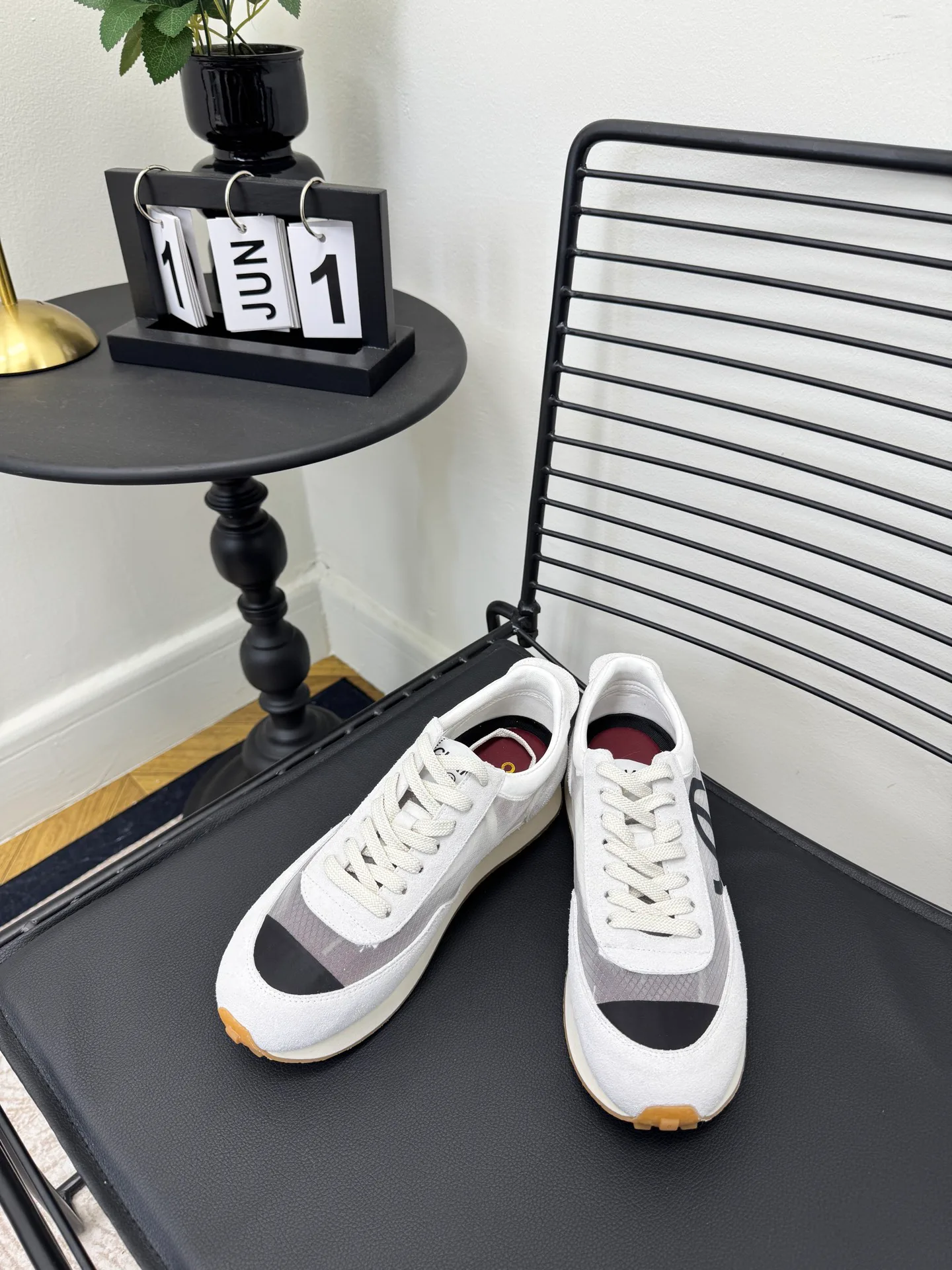 Кроссовки Женские Chanel 5718696