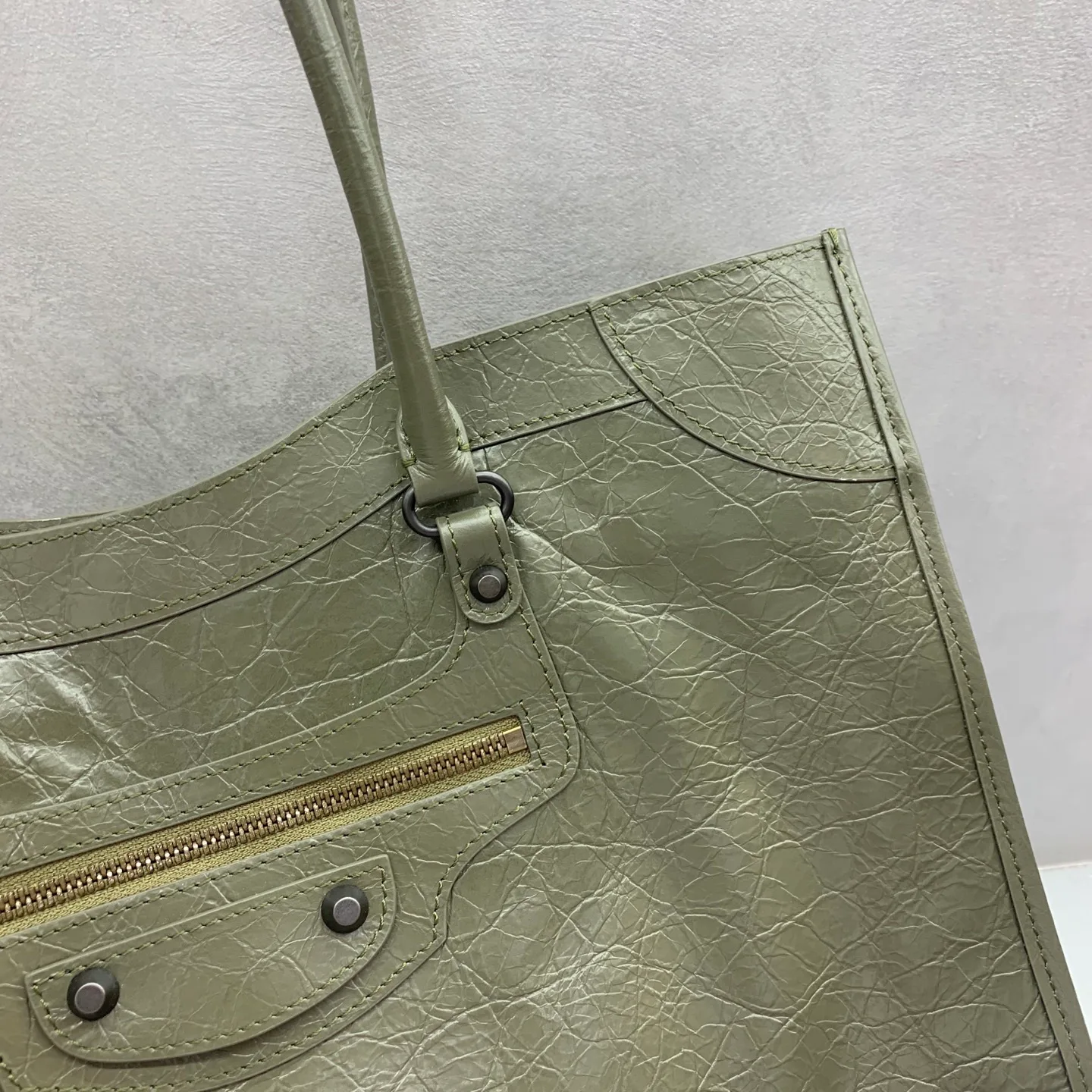 Классические Сумки Женские Balenciaga 4737070