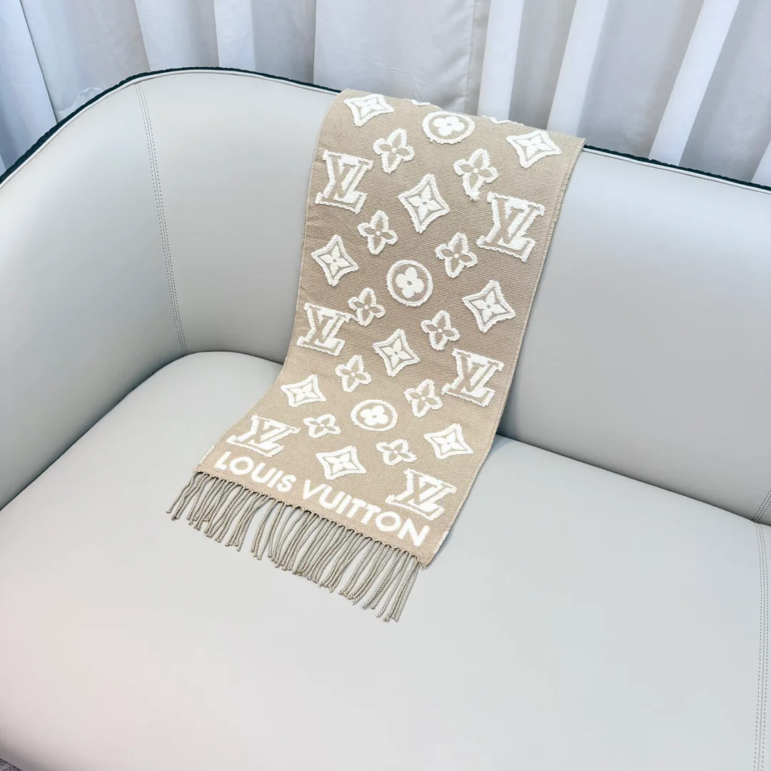 Шарфы Louis Vuitton 4014