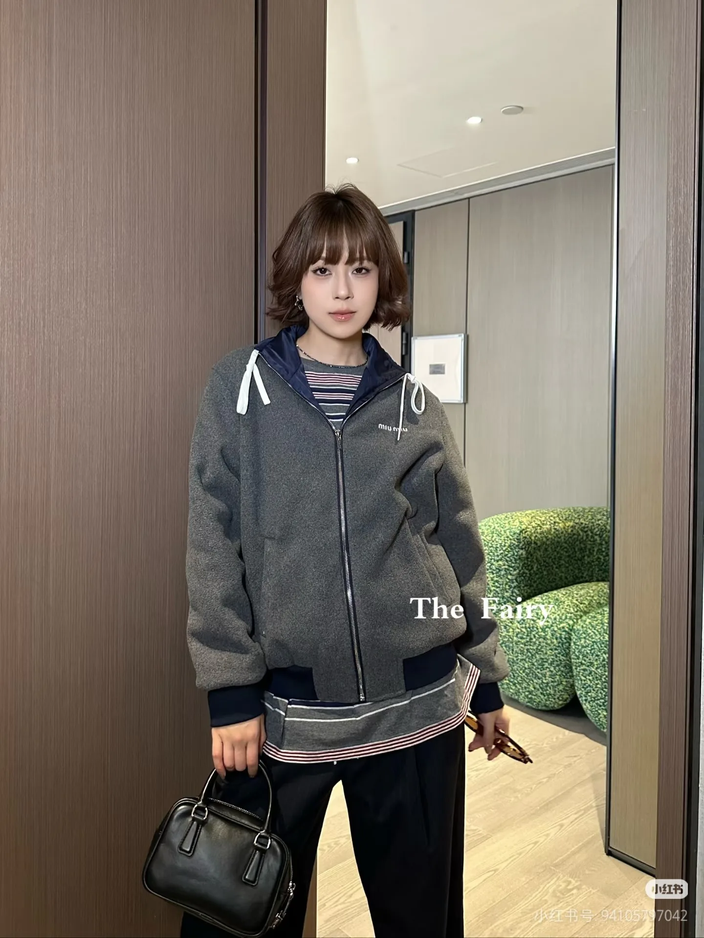 Куртки И Пуховики Женские Miu Miu 687172