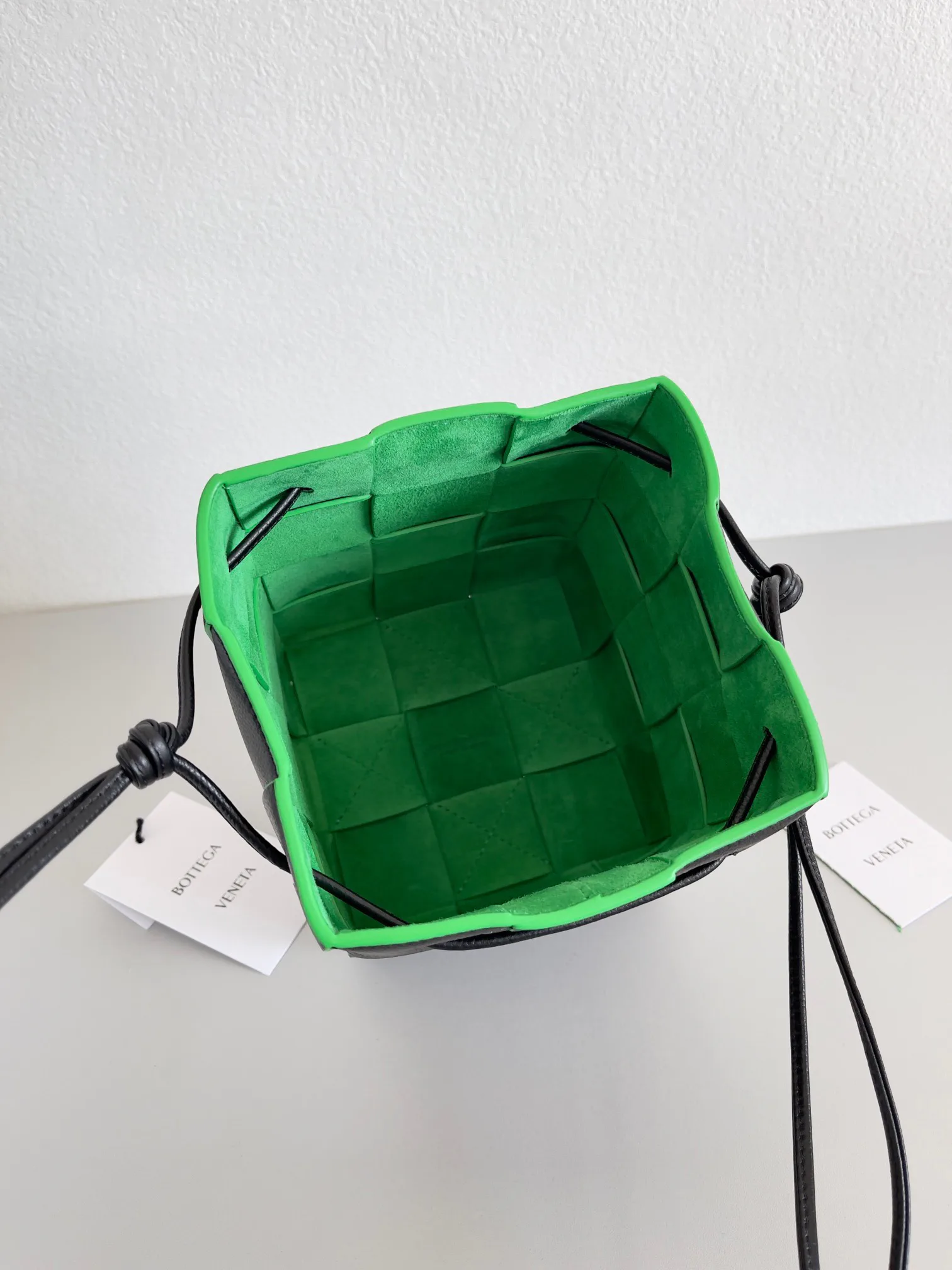 Классические Сумки Женские Bottega Veneta 10633438
