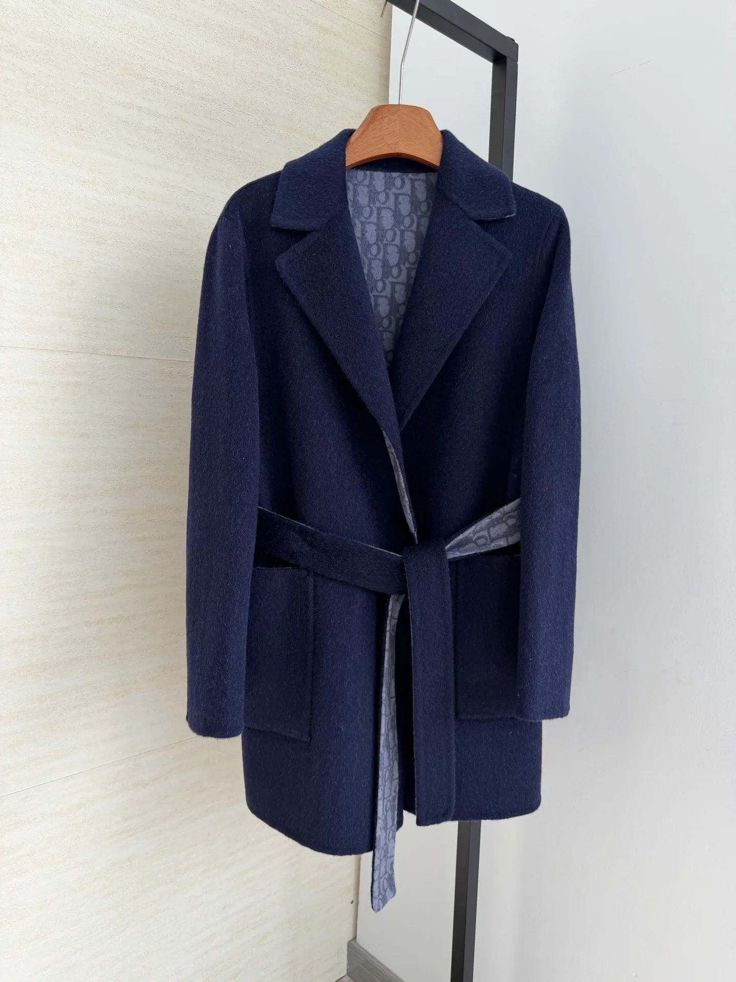 Пальто Женские Christian Dior 18601792