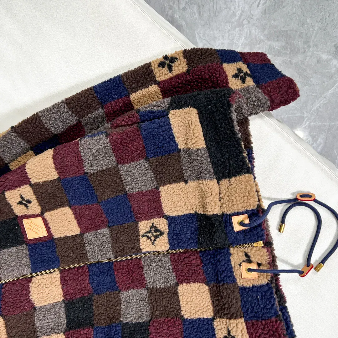 Куртки И Пуховики Женские Louis Vuitton 3329077