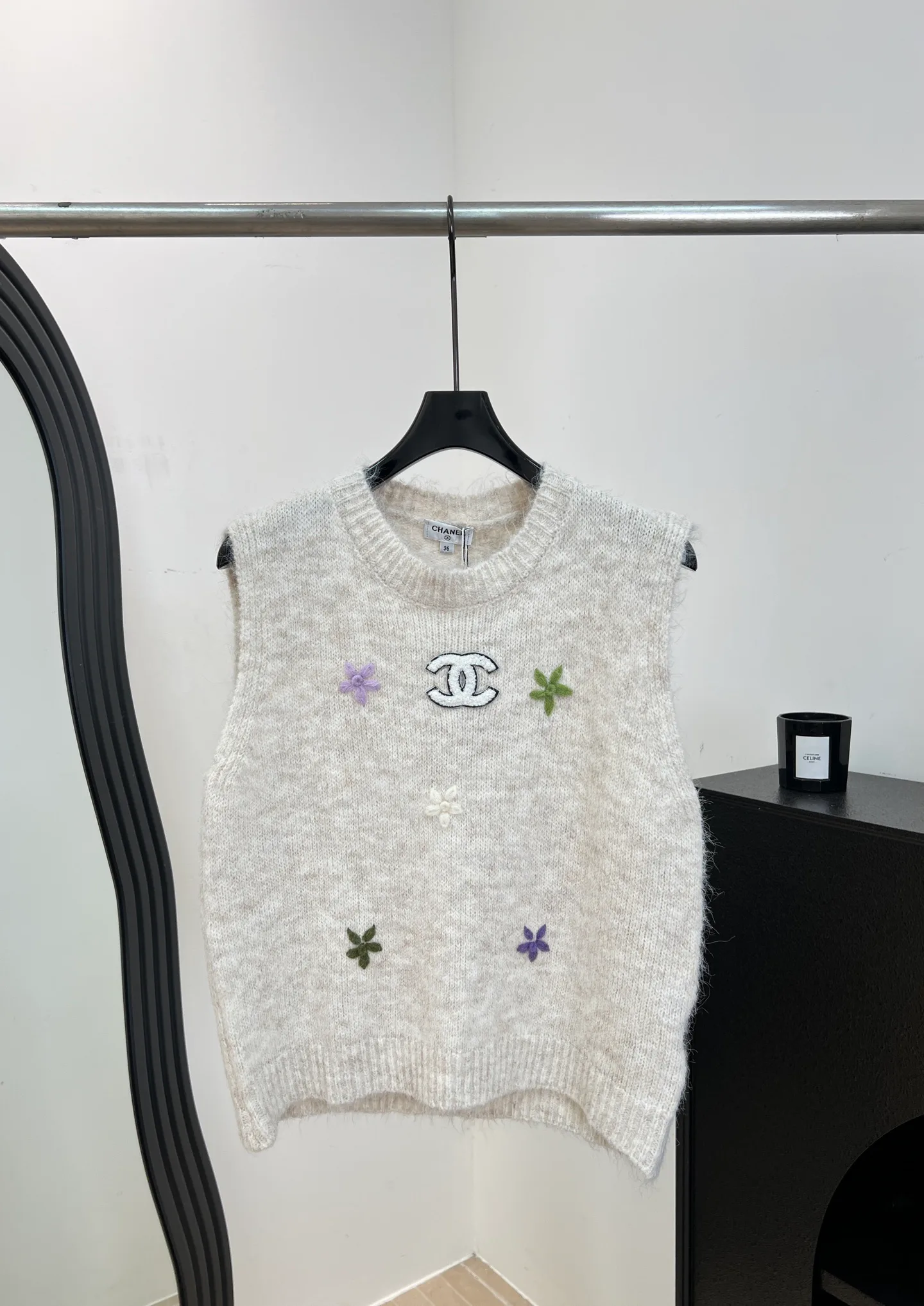 Жилеты Женские Chanel 17423664