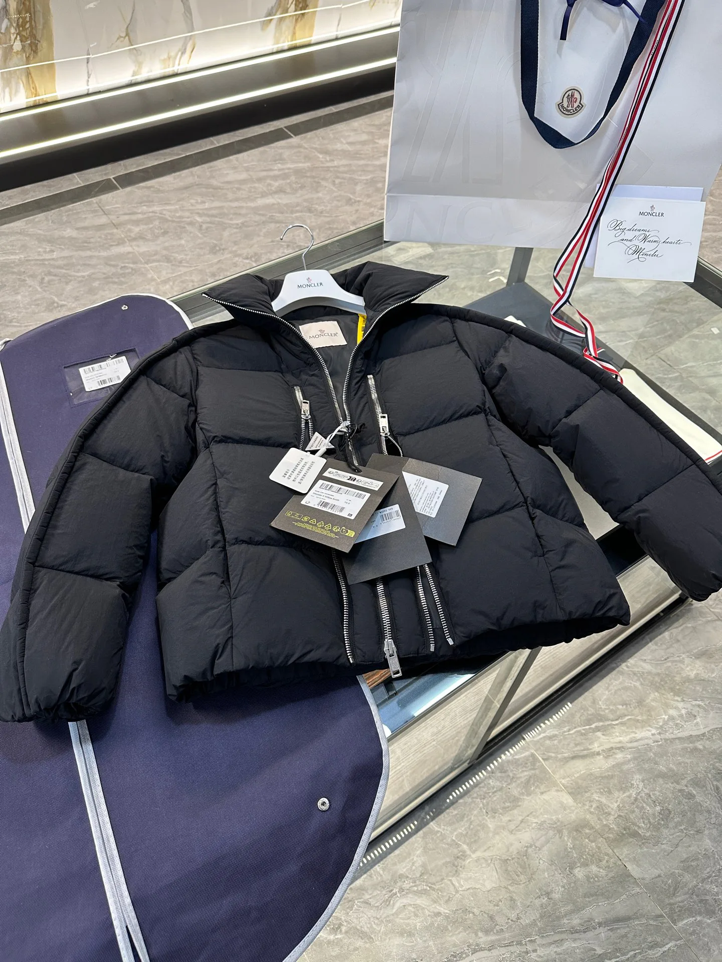 Куртки И Пуховики Женские Moncler 19322721