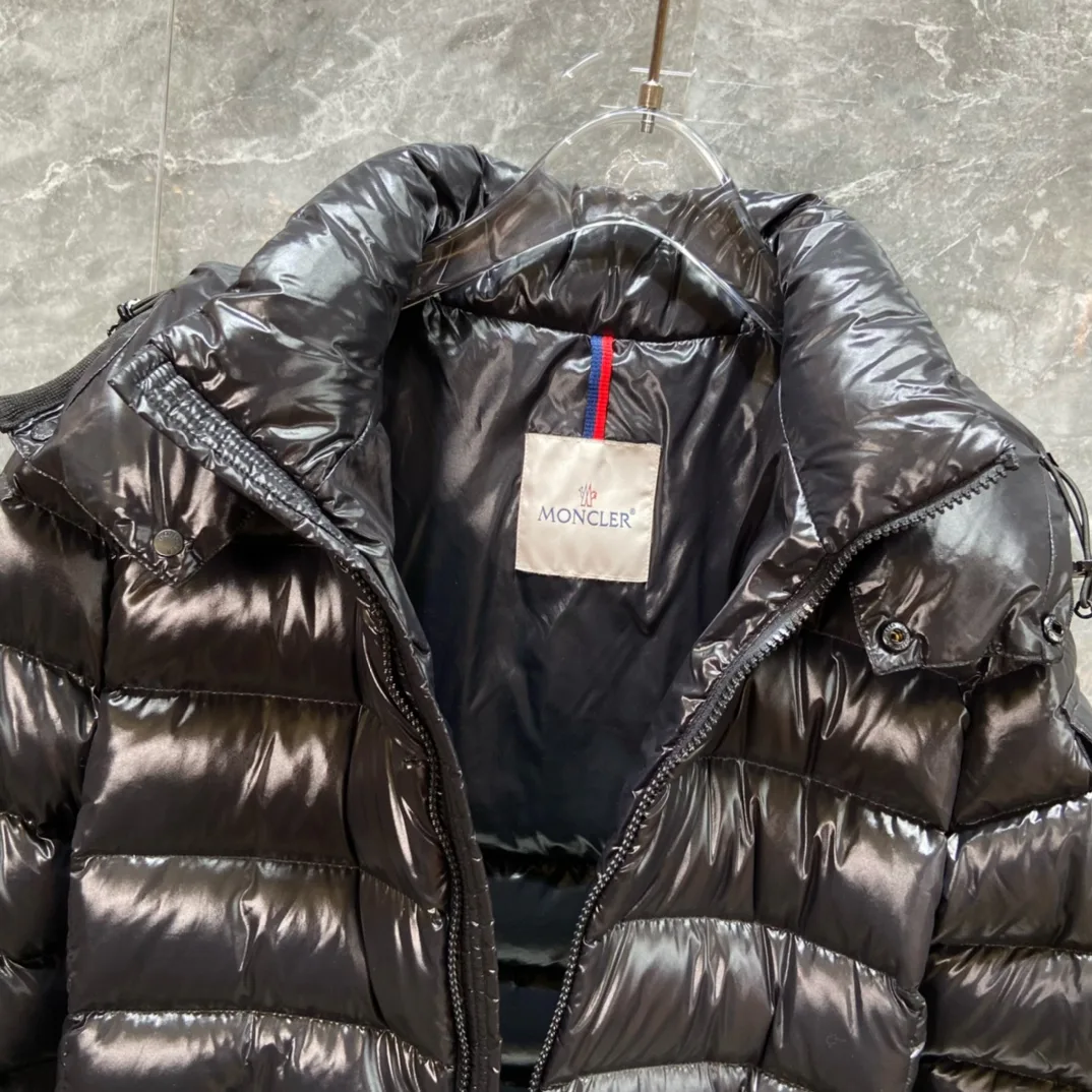 Куртки И Пуховики Женские Moncler 18184473