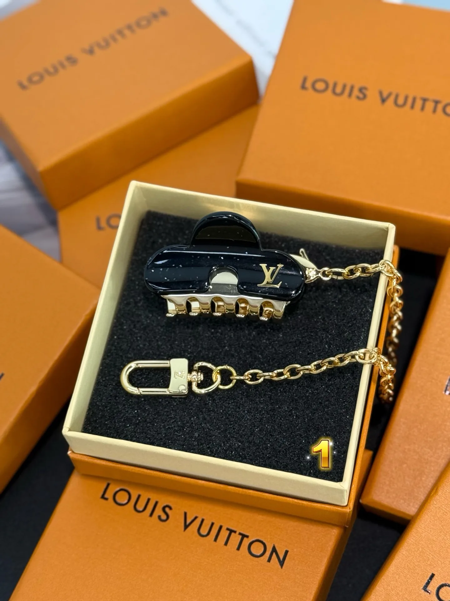 Платки Louis Vuitton 1853460