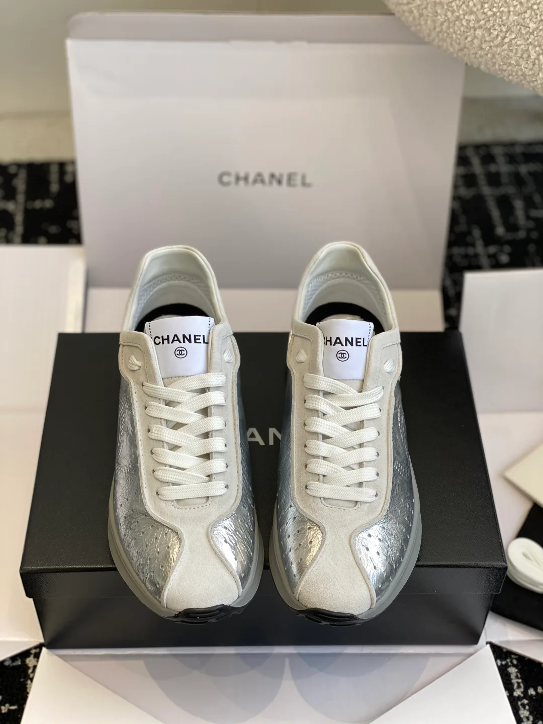 Кроссовки Женские Chanel 9320