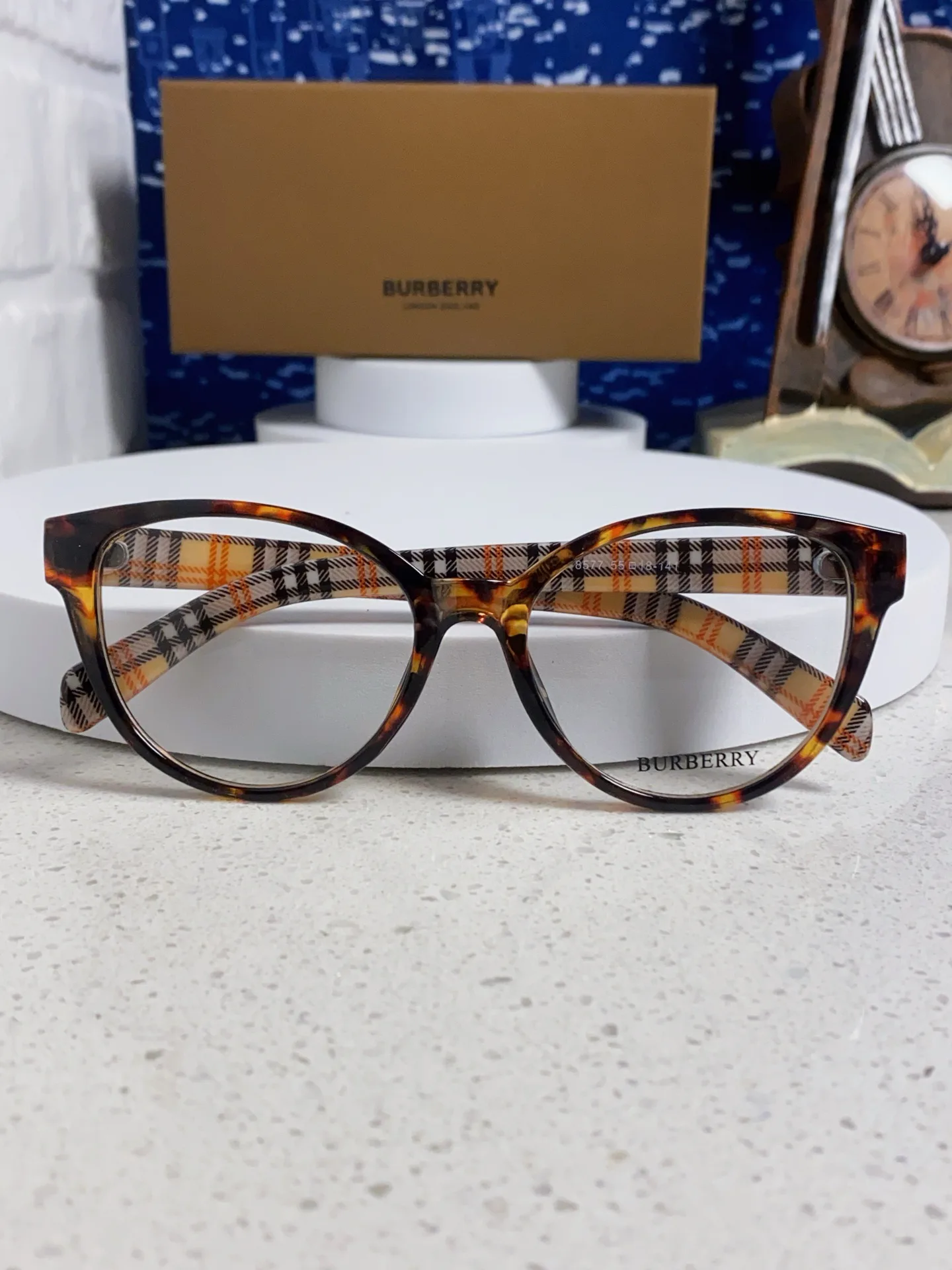 Очки Burberry 13135724