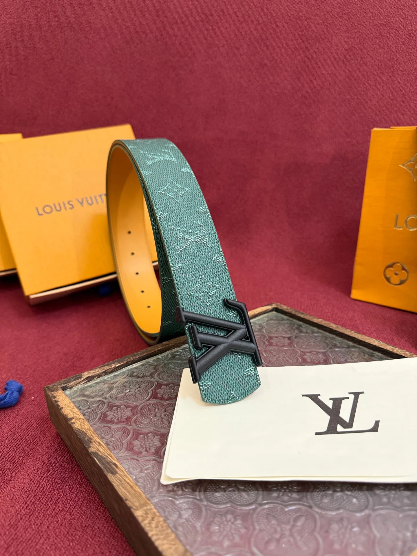 Ремни Louis Vuitton 608161