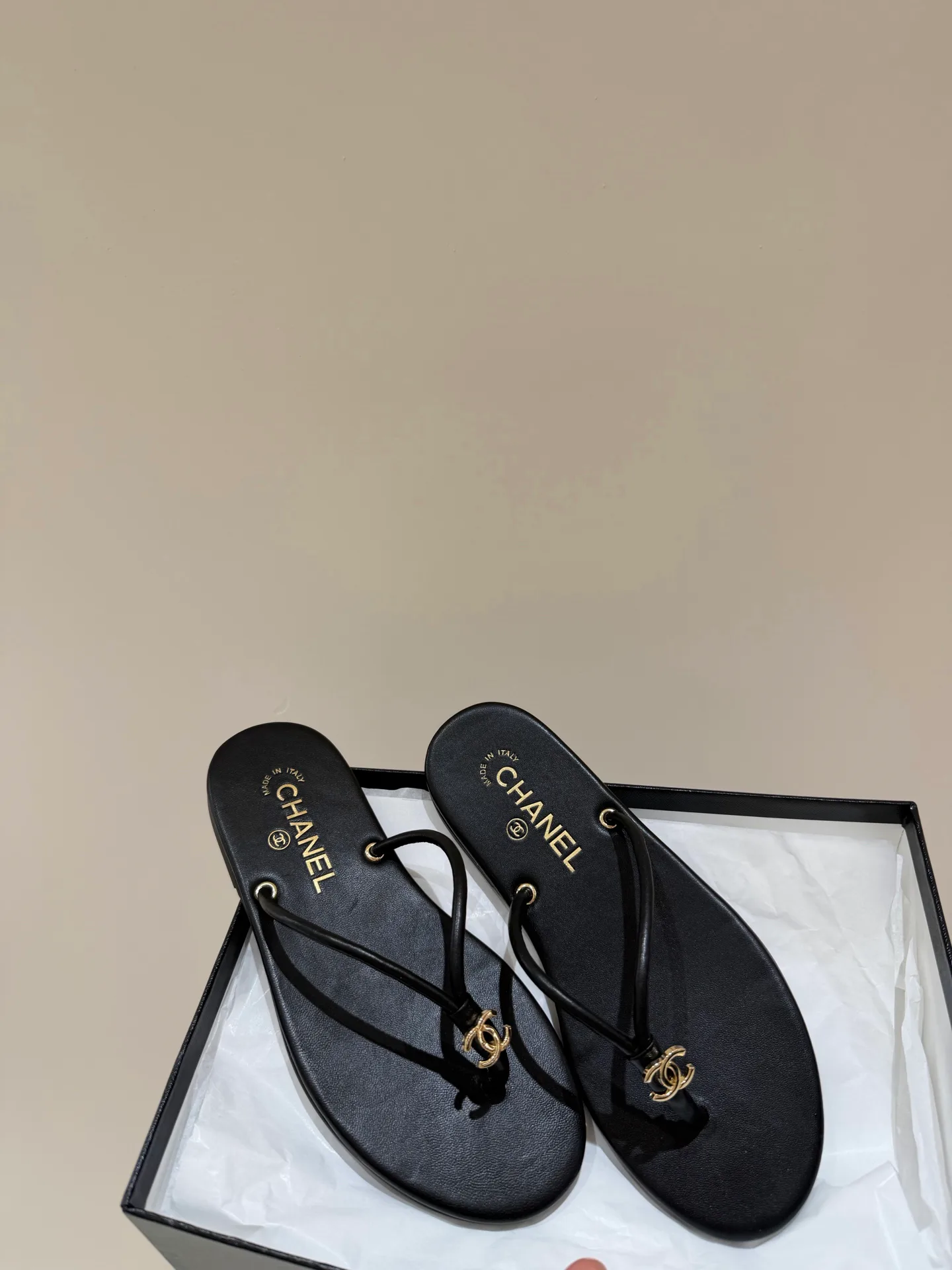 Шлепанцы Женские Chanel 12843830