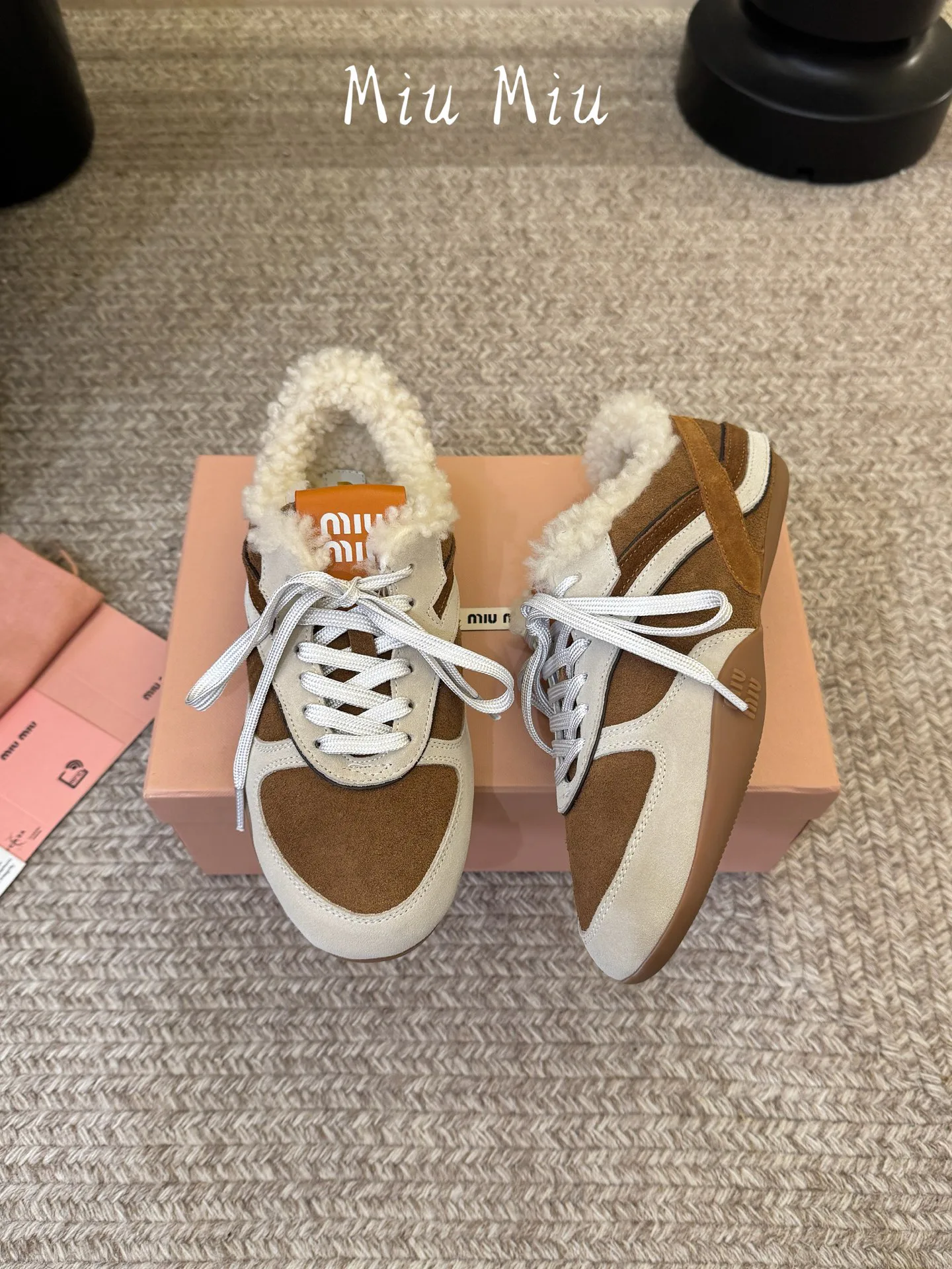 Кроссовки Женские Miu Miu 18956686