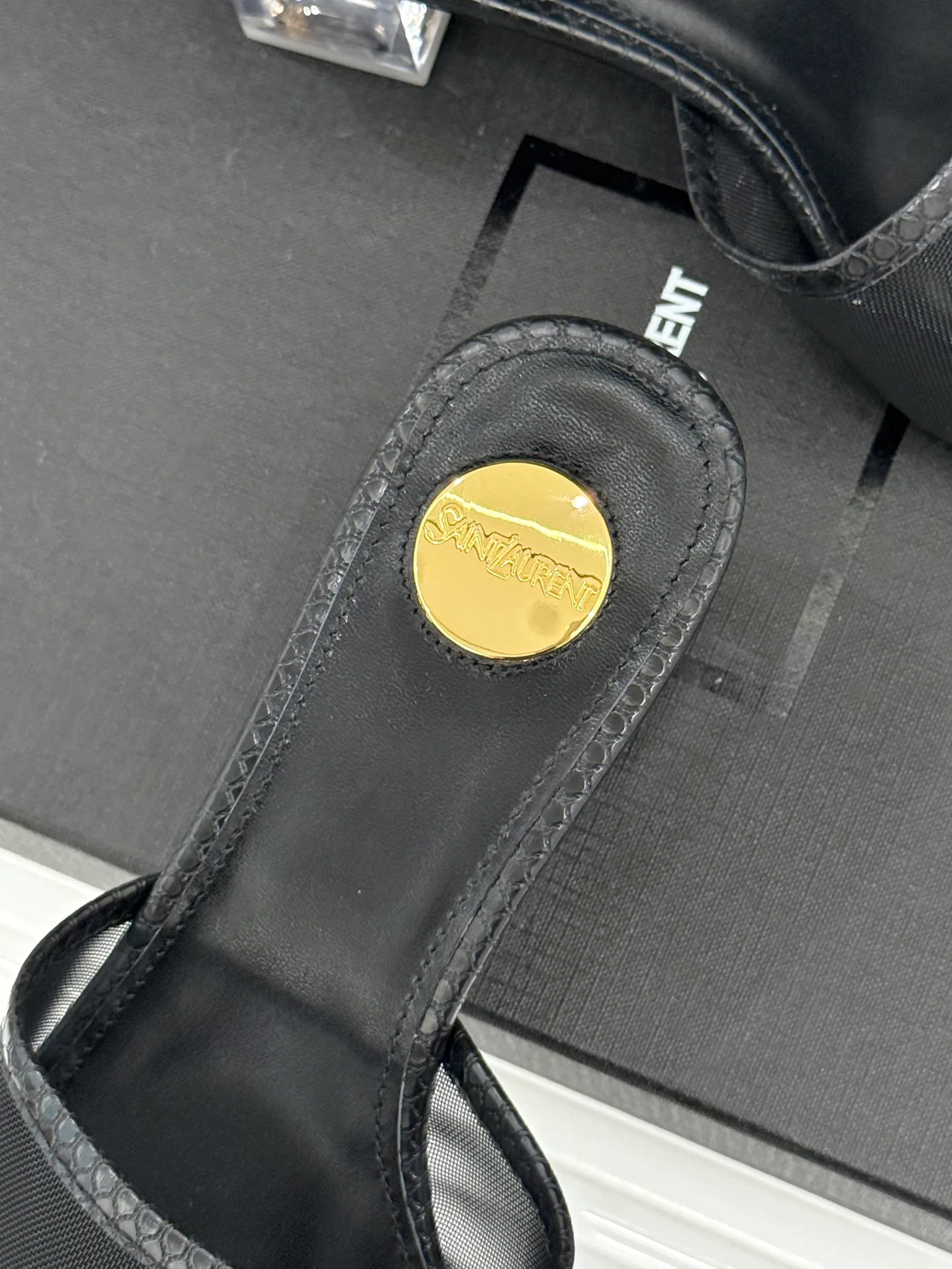 Босоножки Женские Saint Laurent 17024885