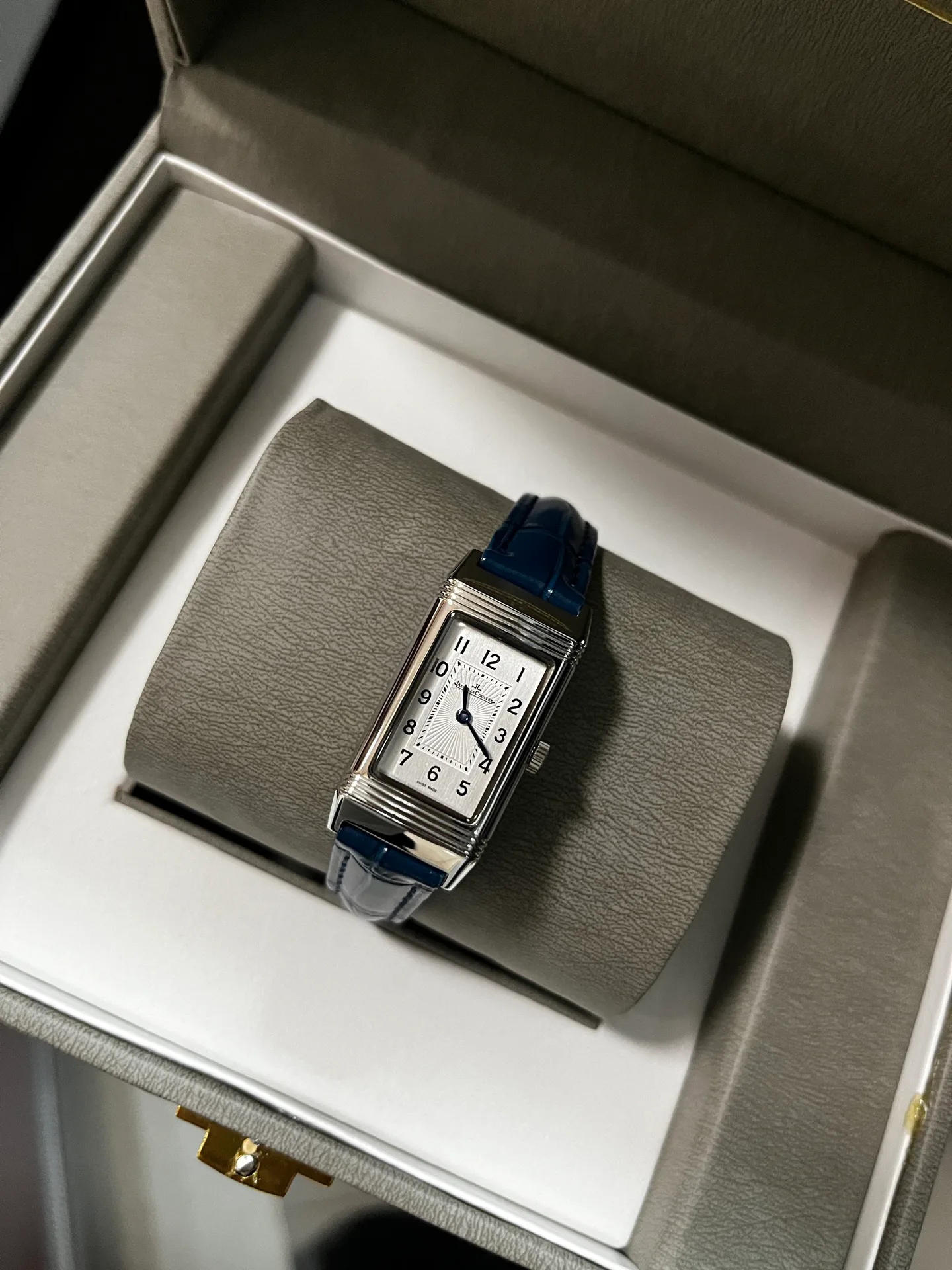 Часы Женские Jaeger-Lecoultre 1892160