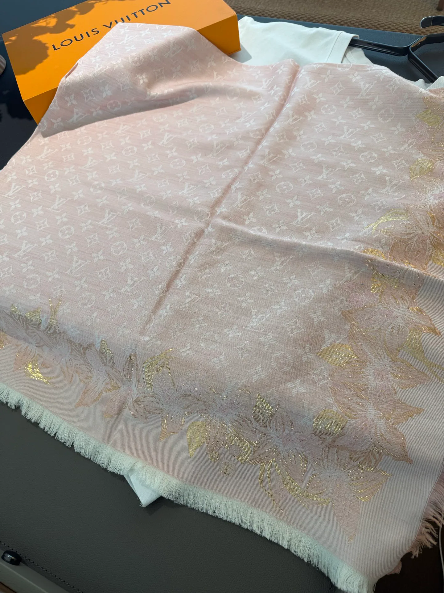 Шарфы Louis Vuitton 1664788