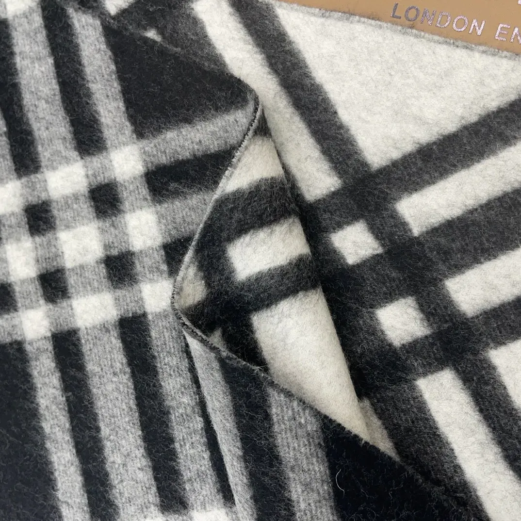 Шарфы Burberry 1223990