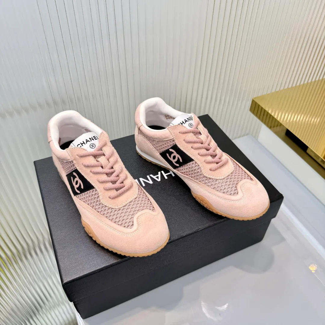 Кроссовки Женские Chanel 18366993