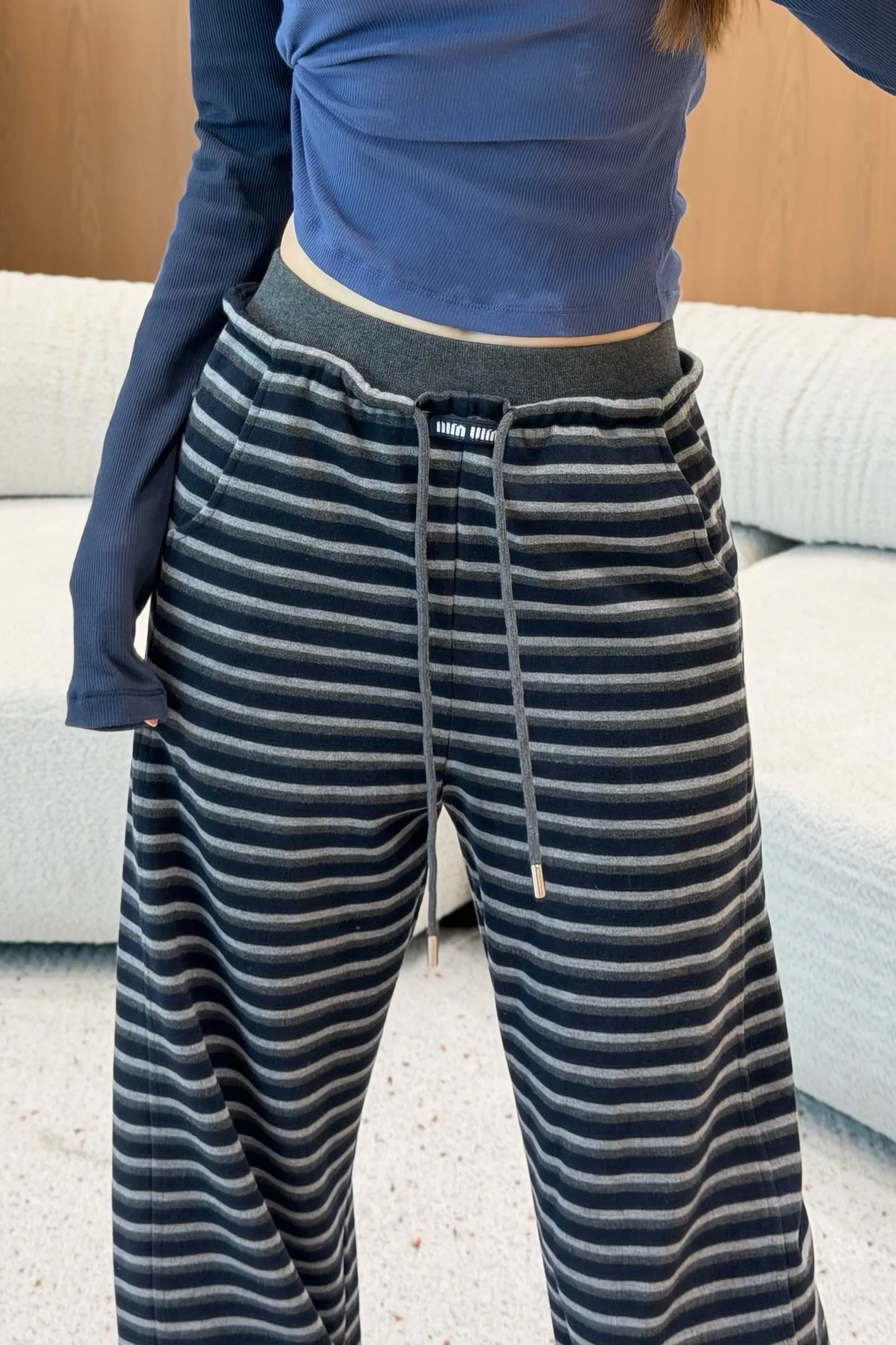 Брюки Женские Miu Miu 18921430